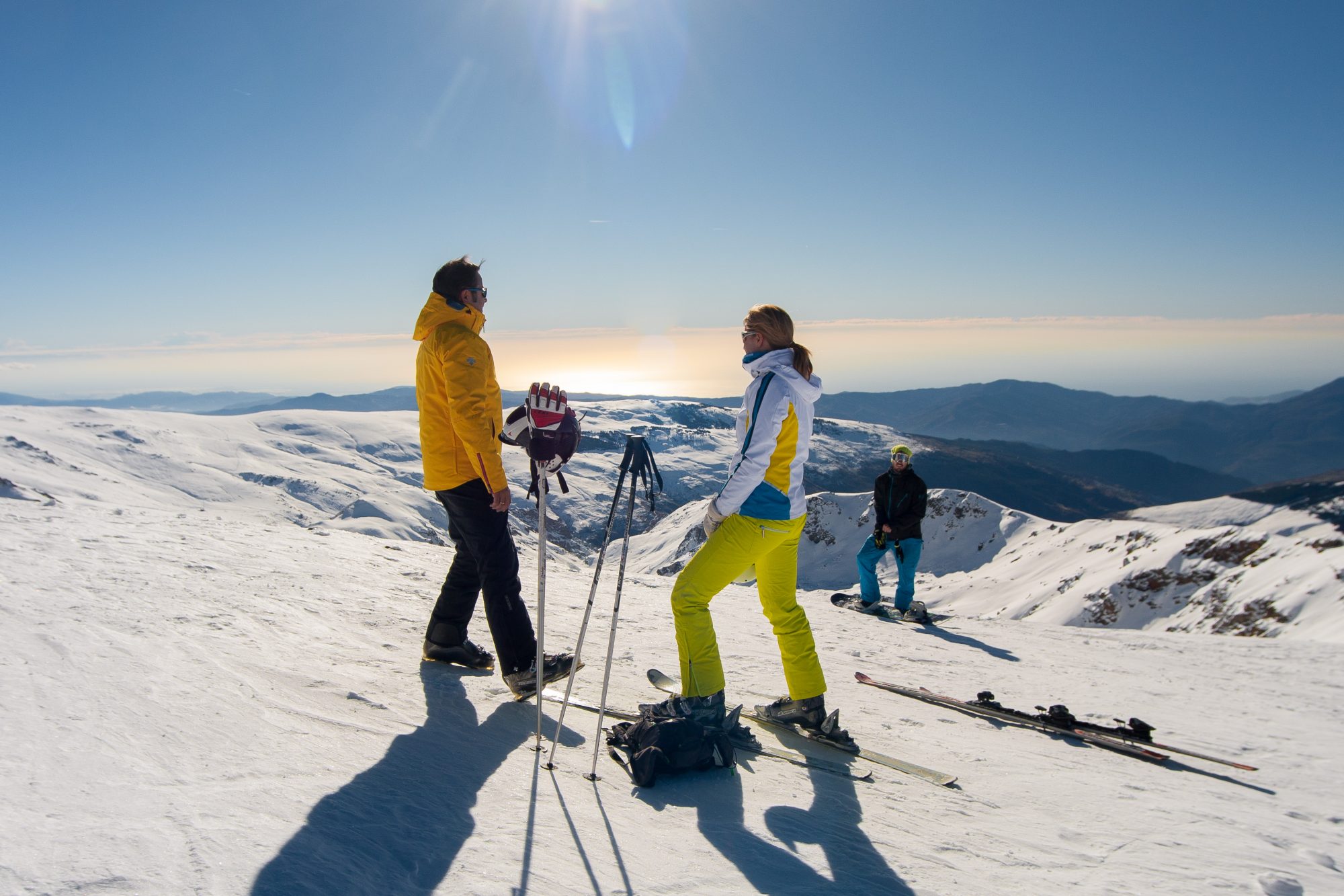 Mediterranean Sea views from Sierra Nevada. Photo: CETURSA. Sierra Nevada: Cetursa approves an investment of 10 million for the next season and addresses the installation of a new ski lift.