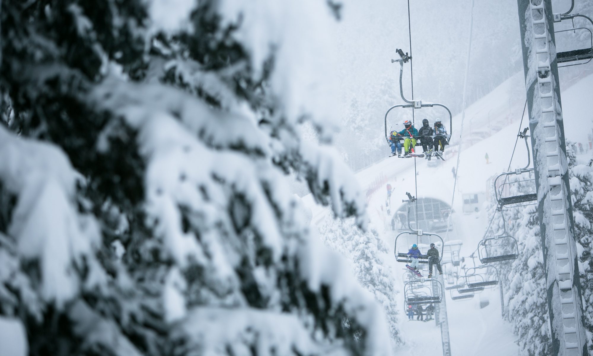 A chairlift takes you up Vallnord-Pal Arinsal . Photo Vallnord- Pal Arinsal. Vallnord-Pal Arinsal, Andorra. Police investigate sabotage attempt after cable cut on chairlift.