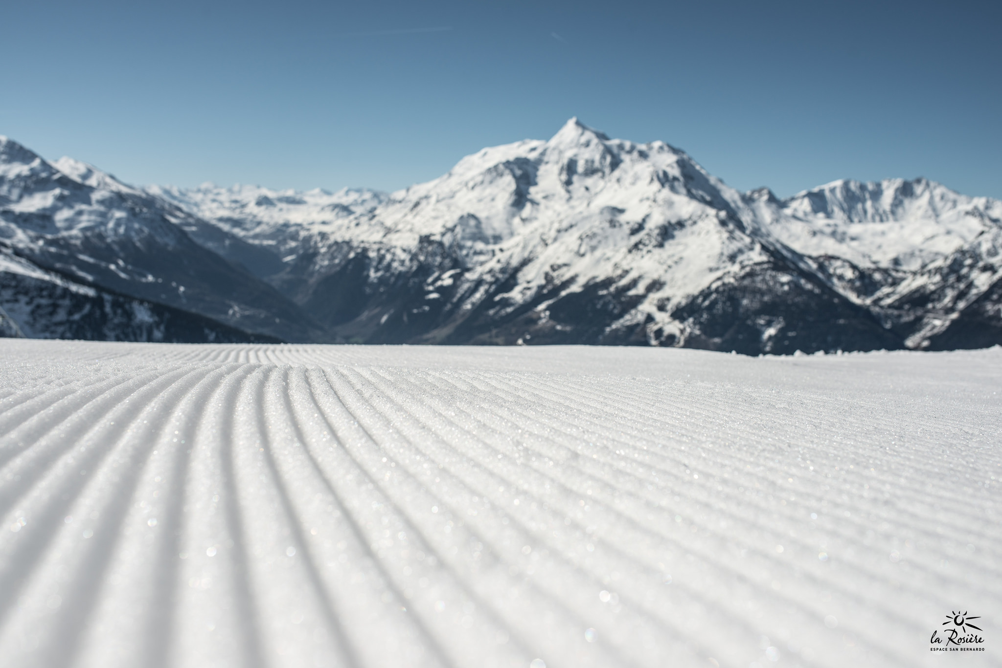 Early risers can have the mountains for themselves at La Rosière!