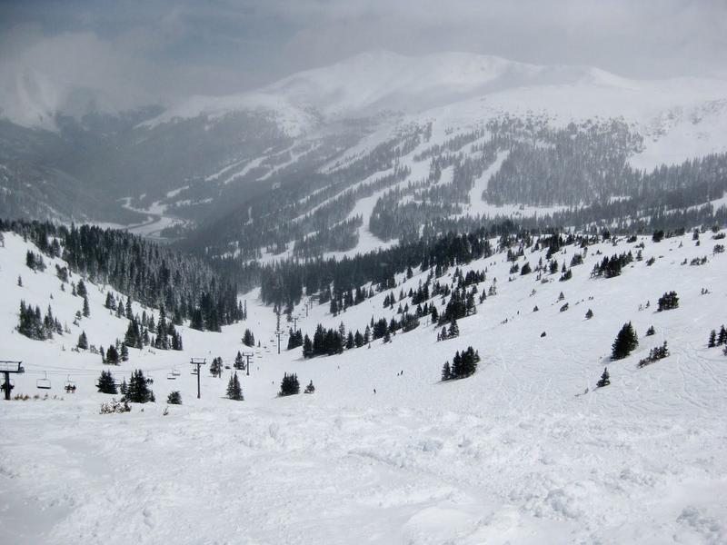 Loveland Ski Area in its splendour. Colorado resorts’ downhill ski visits down again in 2017-18