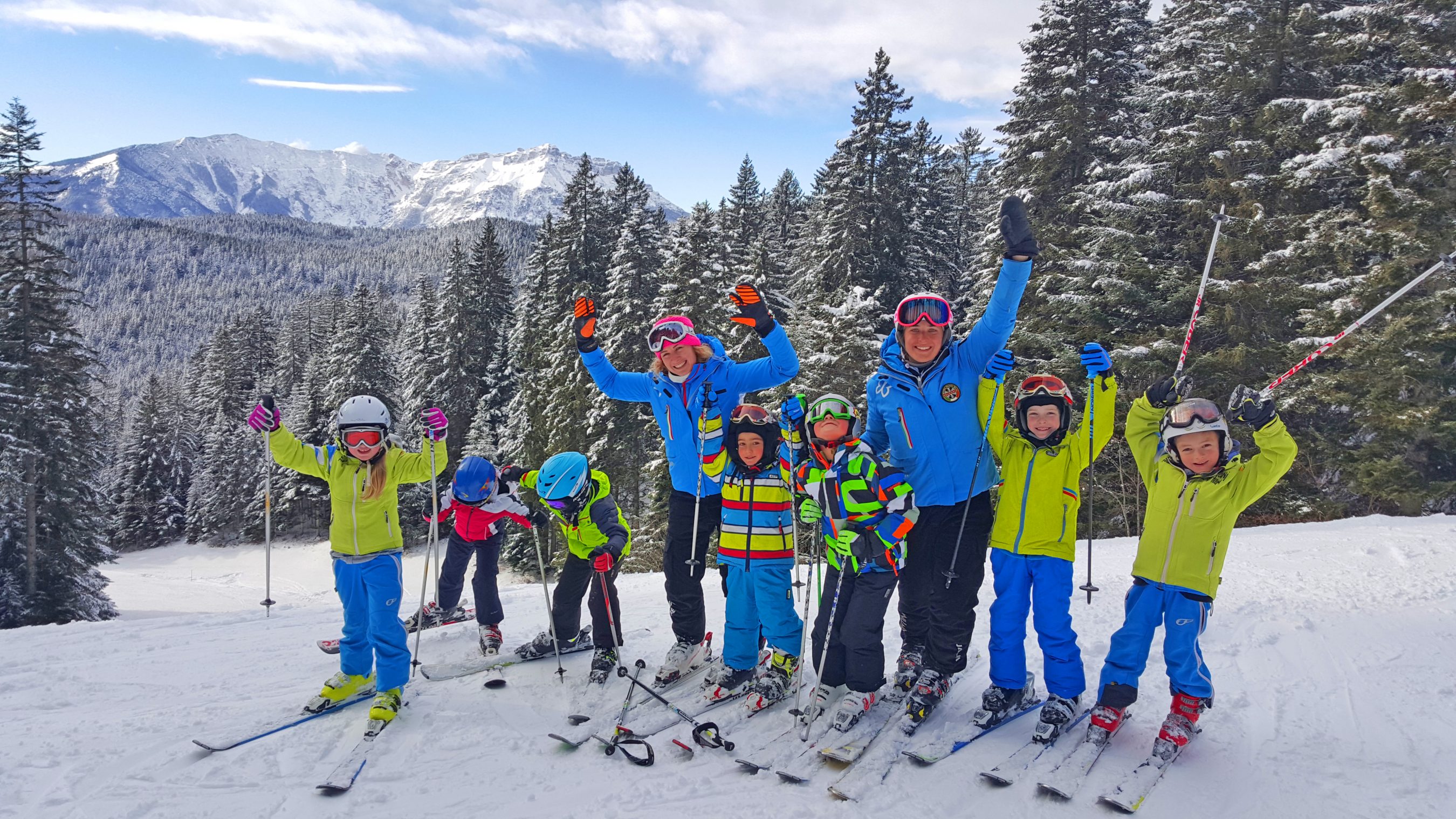 Kids at ski school in Alpe Cimbra. Photo by: Azienda per il Turismo Folgaria Lavarone Lusérn