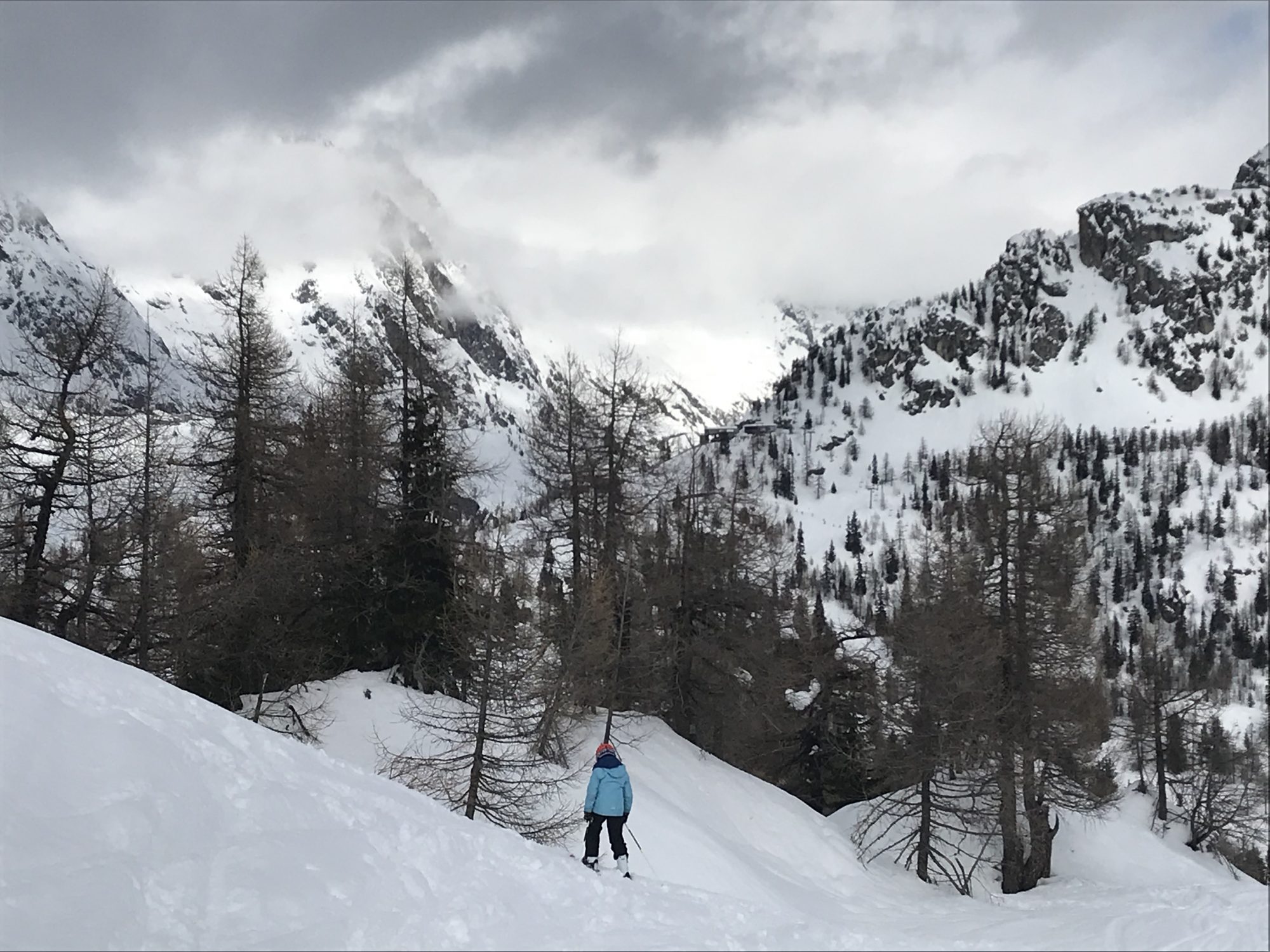 Lawrence getting into the forest before going for lunch to Maison Vielle- Photo by The-Ski-Guru. Last part of our family half term trip – Picture-perfect Courmayeur Mont Blanc.