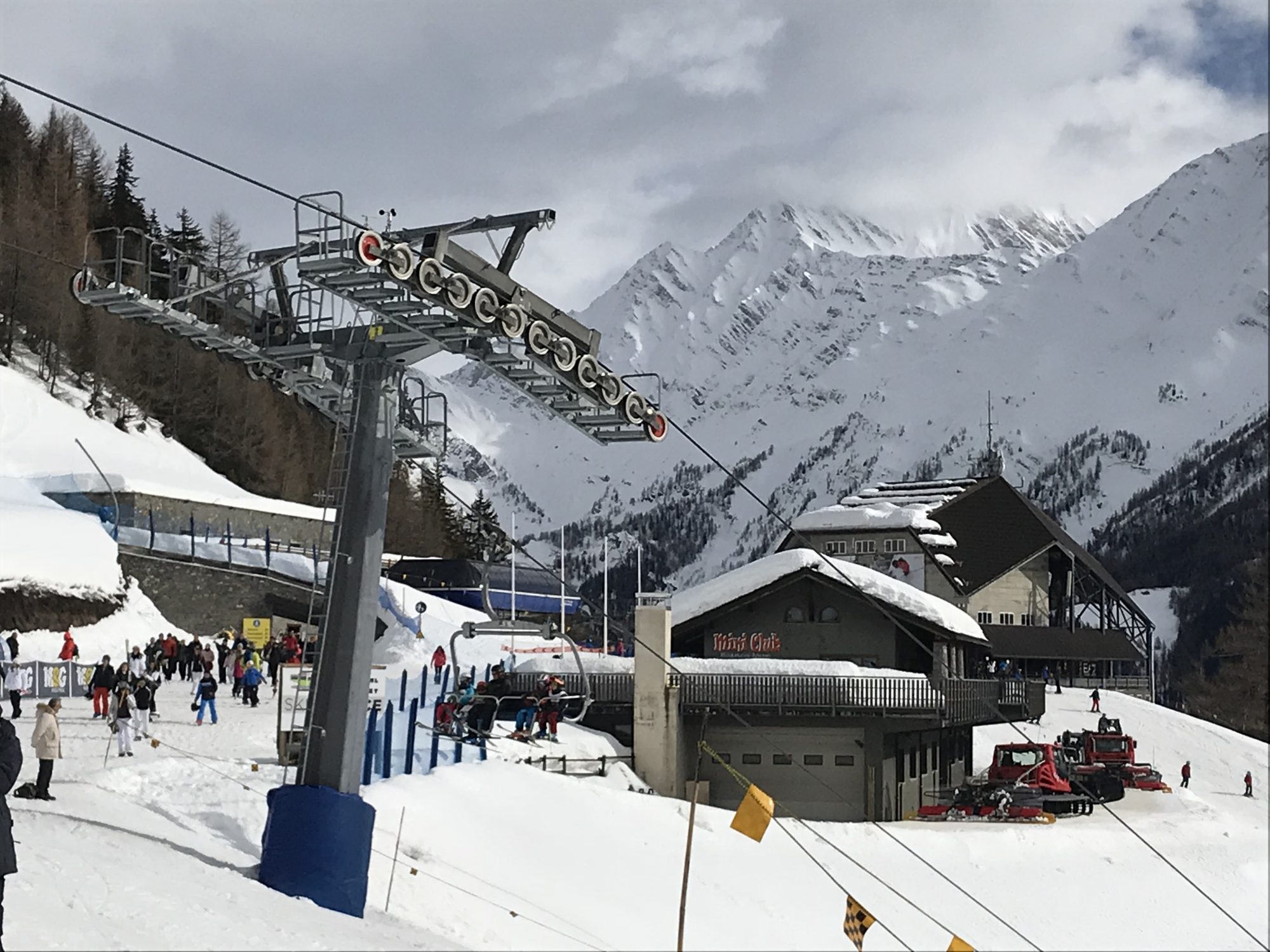 Picture perfect Courmayeur - Plan Chécrouit. Photo by The-Ski-Guru. Last part of our family half term trip – Picture-perfect Courmayeur Mont Blanc.