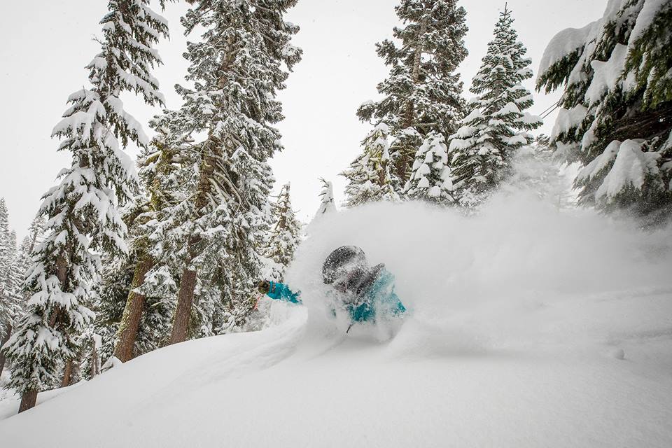 Mountain Collective - Squaw Valley.16 destinations- 2 days per resort.