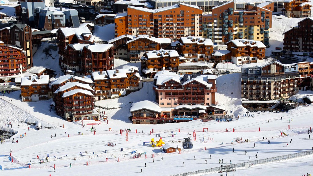 Jardin d'enfants in Val Thorens. Photo credit: Les 3 Vallées. What Will Happen to the English Consumers of the French Mountains after March 29?