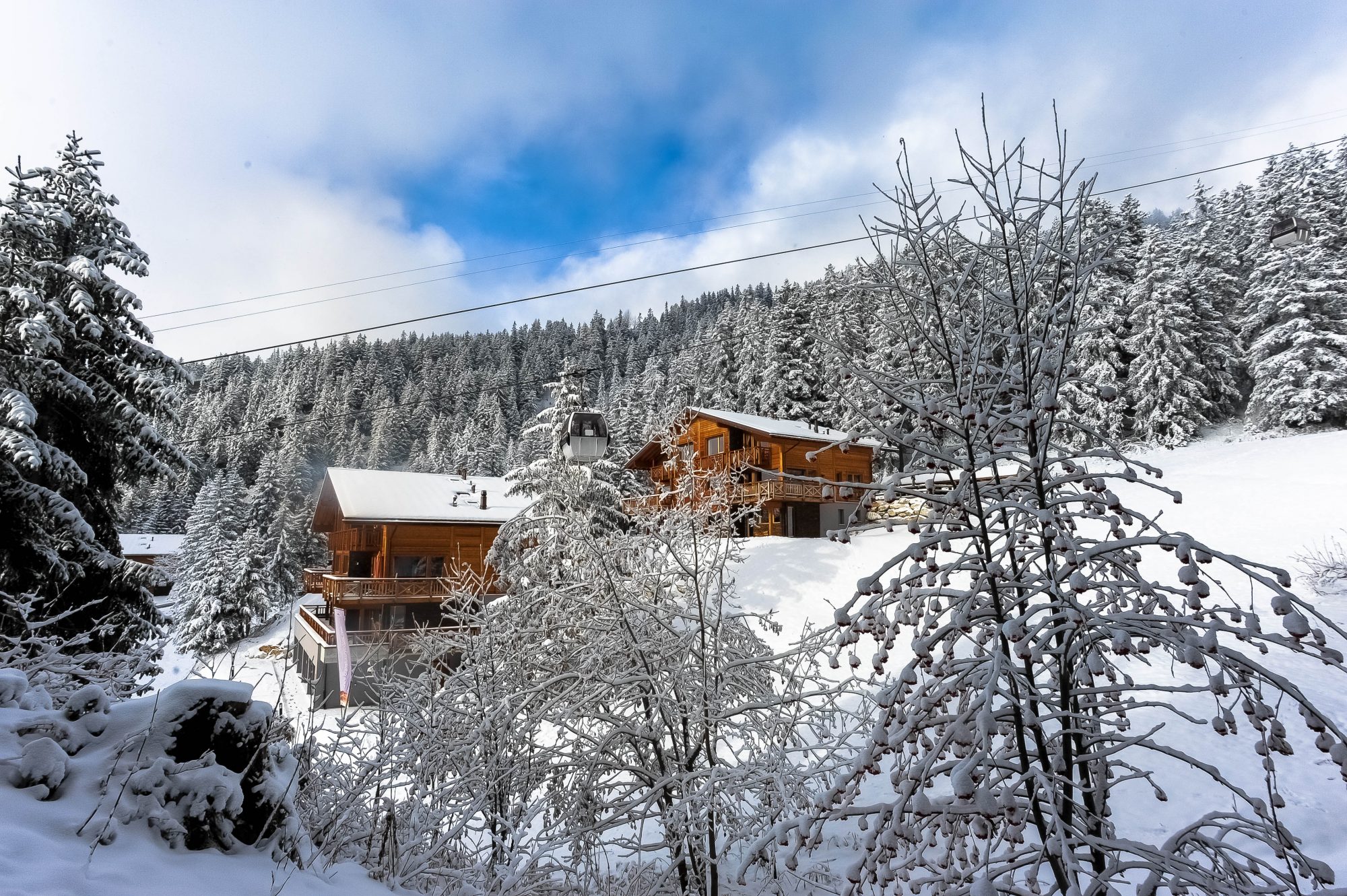 Crans Luxury Lodges, ski in/out in Crans Montana. Offered by The-Ski-Guru TRAVEL. How not being scammed when contracting your ski chalet holiday