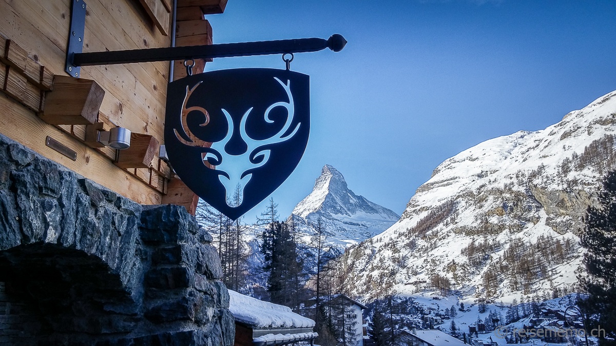 Cervo Mountain Boutique Resort Logo with the Matterhorn in the background. 