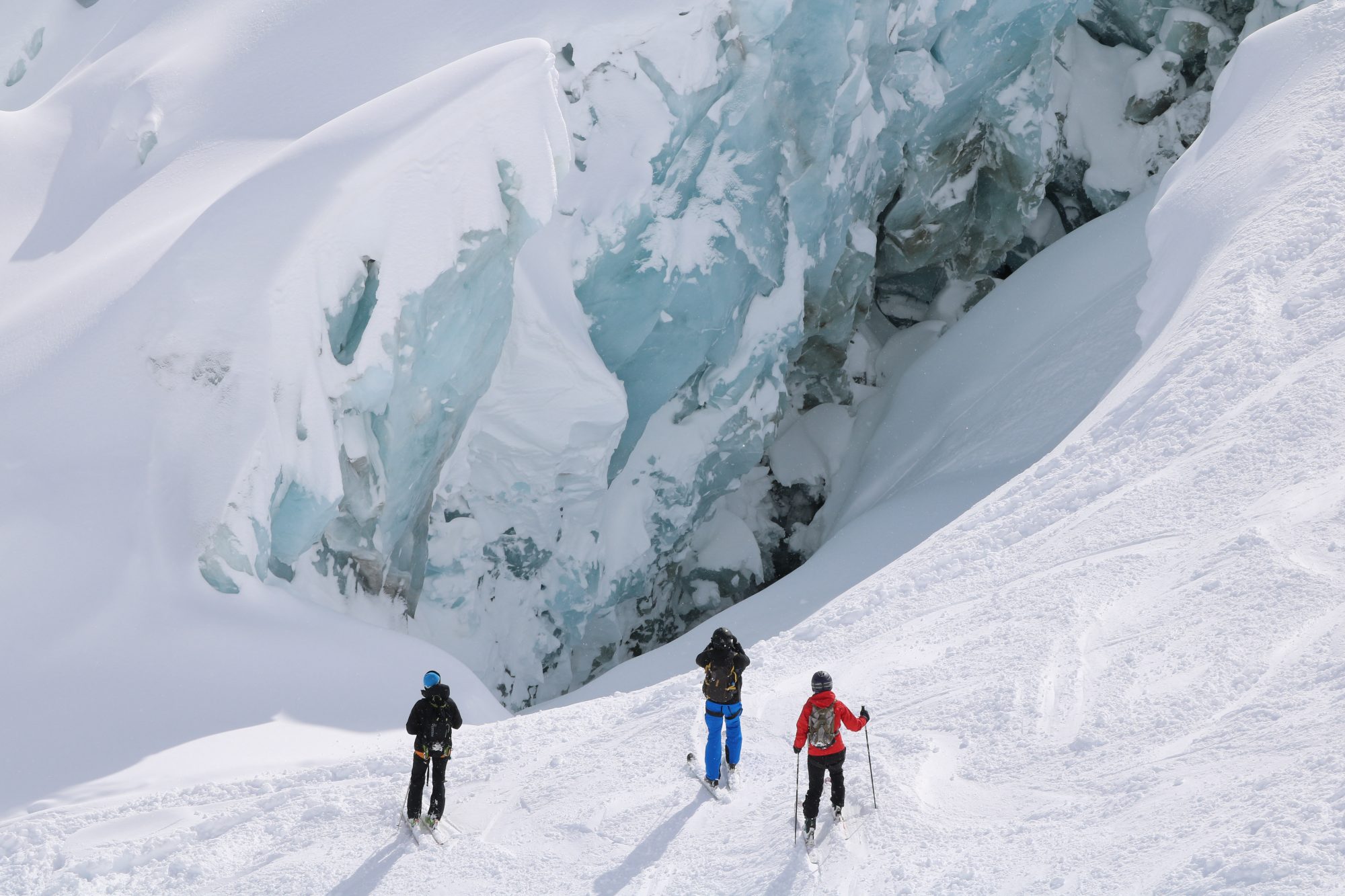 Tim Hughes photo. Chamonix. Freeriding. What Will Happen to the English Consumers of the French Mountains after March 29?