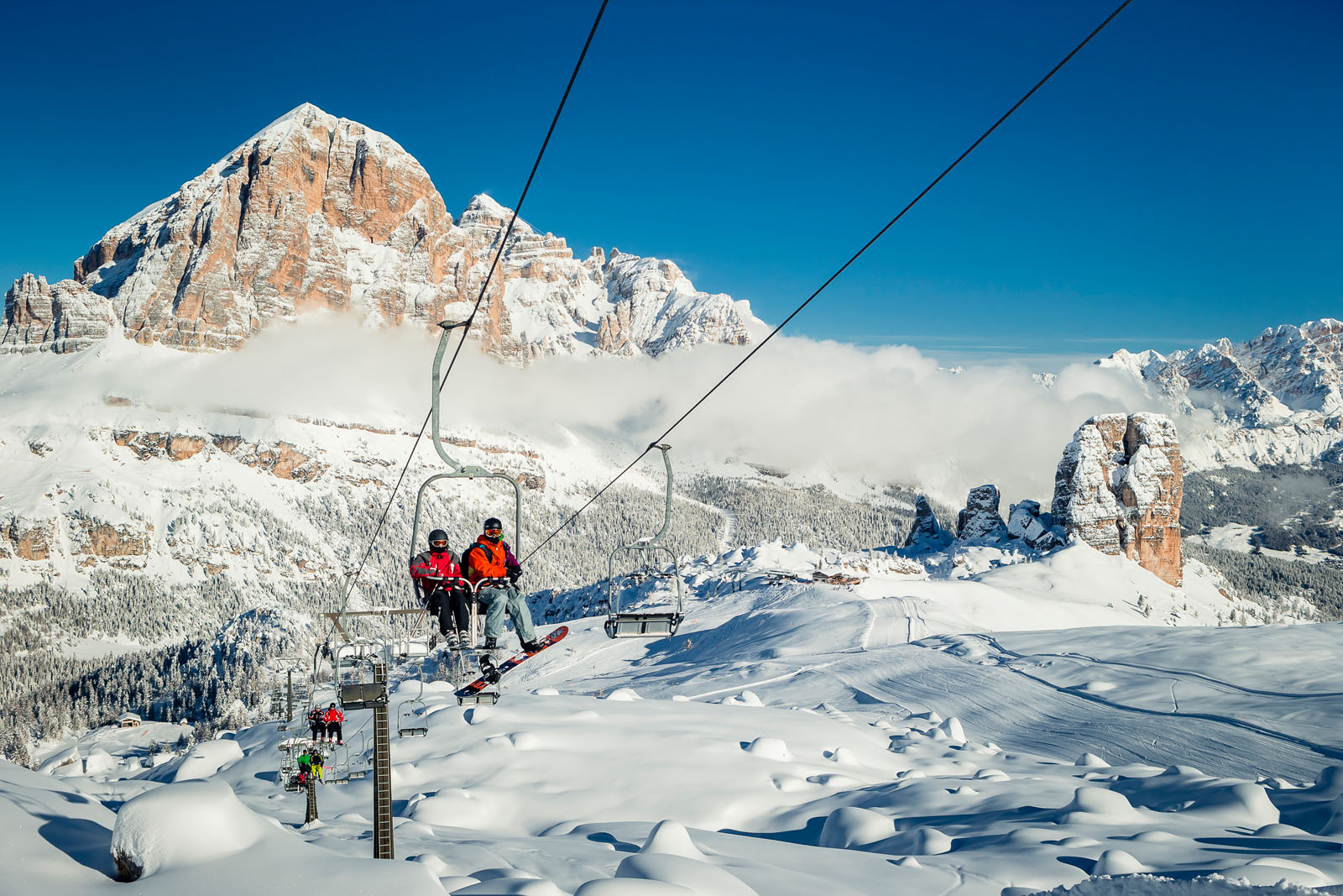Cortina and its famous 5 Torrii. Photo: www.bandion.it. Milan-Cortina Awarded the Olympic Winter Games 2026.