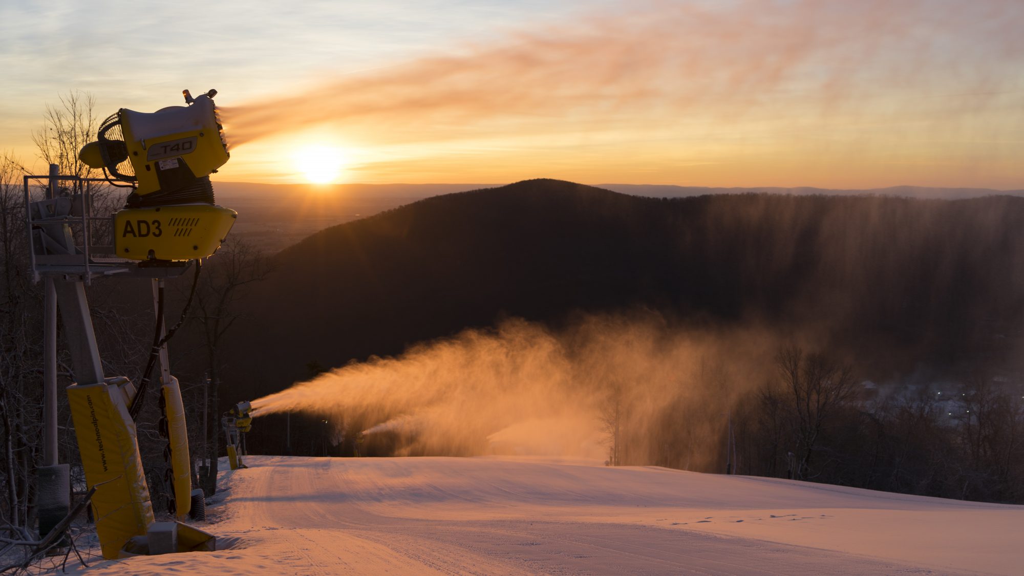Snowmaking. Photo: Peak Resorts. Vail Resorts to Acquire Peak Resorts, Owner Of 17 U.S. Ski Areas.