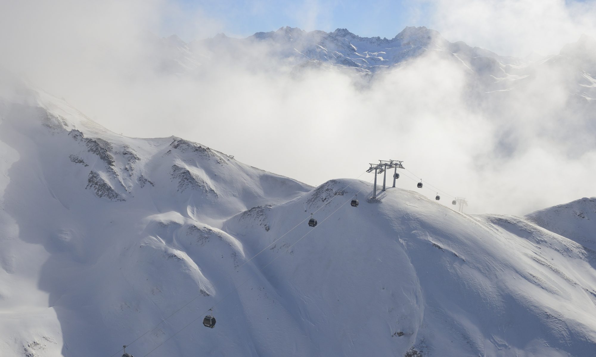 The Flexenbahn has connected all the Arlberg region. Photo: Ski Arlberg- Lech Zürs Tourismus. Austria removes UK from Virus Variant List