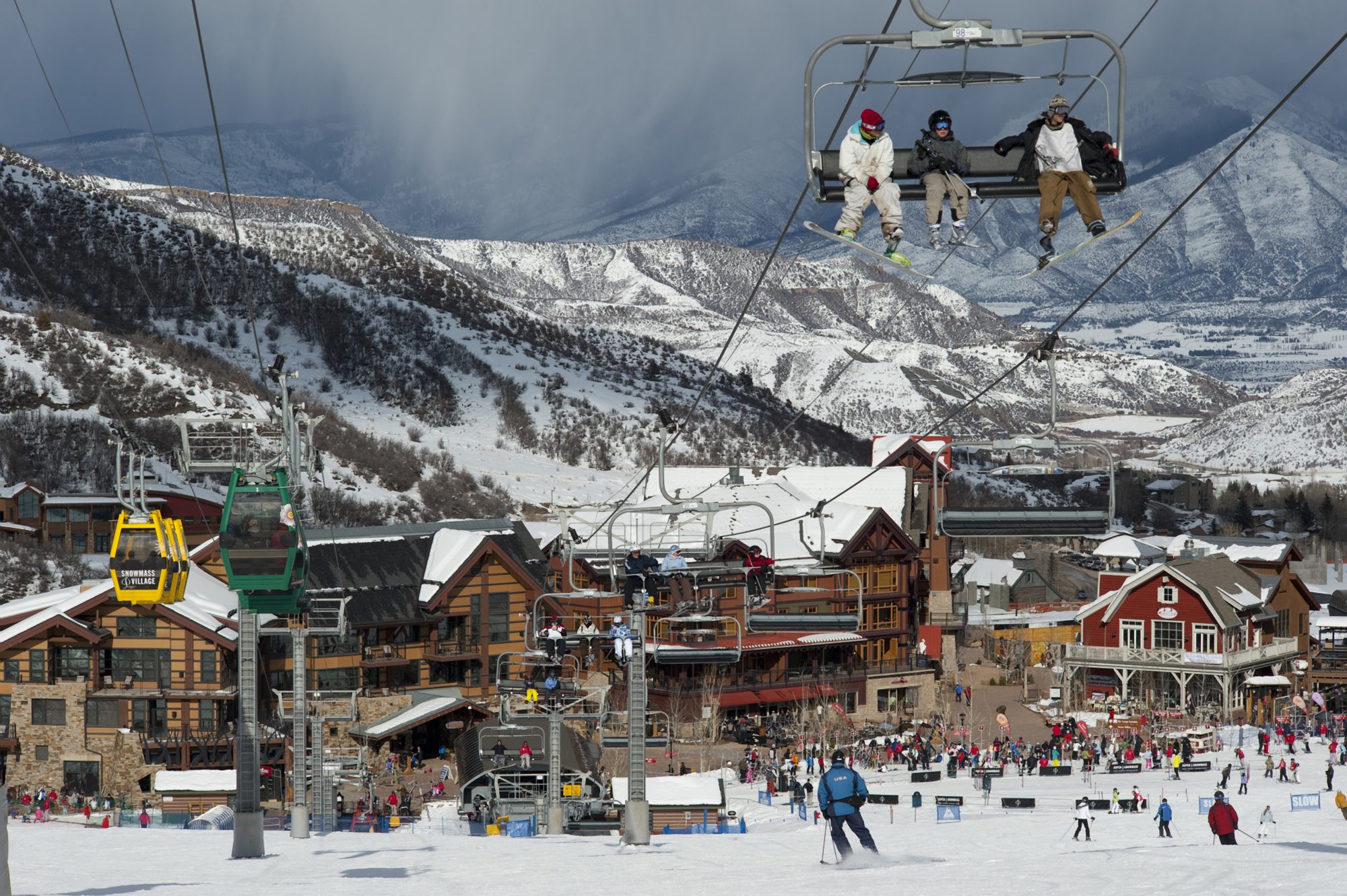 Coming up from Snowmass Village- lots of terrain to ski, Snowmass is very wide and have lots of options to keep you entertained. Snowmass Opens Thanksgiving Day with 570 Acres of Terrain. Photo: Aspen Skiing Company.