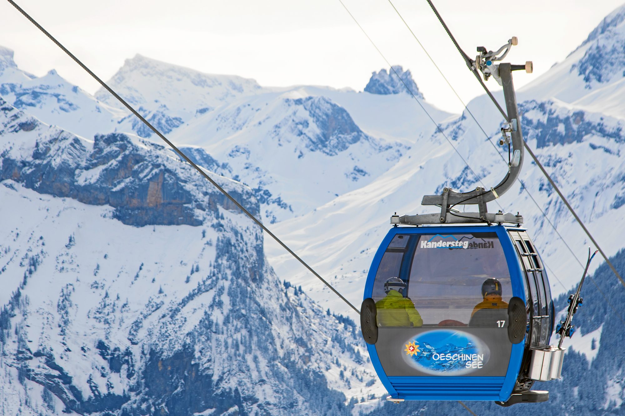 KANDERTAL TOURISMUS -  Oeschinensee - Gondola. Ride up with the 8-passenger gondolas from Kandersteg to Oeschinen. Floor level entry and exit, also suitable for strollers, seniors and wheelchairs. Copyright by Kandertal Tourismus By-line: swiss-image.ch/Martin Keller. Adelboden Lenk Kandersteg: What is going on for the 2018-19 ski season.