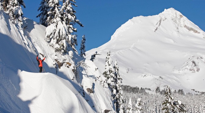 Mt Hood Meadows piste map. Mt Hood Meadows forced to evacuate skiers from chairlift due to a power problem.