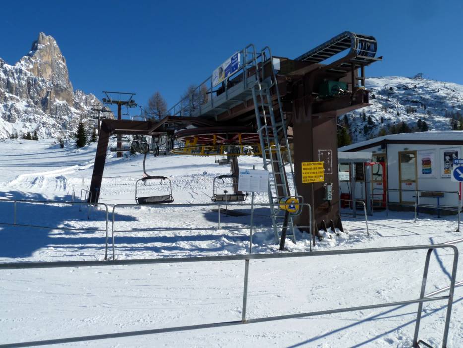 The Ferrari Chairlift has been reopened in record time at Passo Rolle, after being sabotaged.
