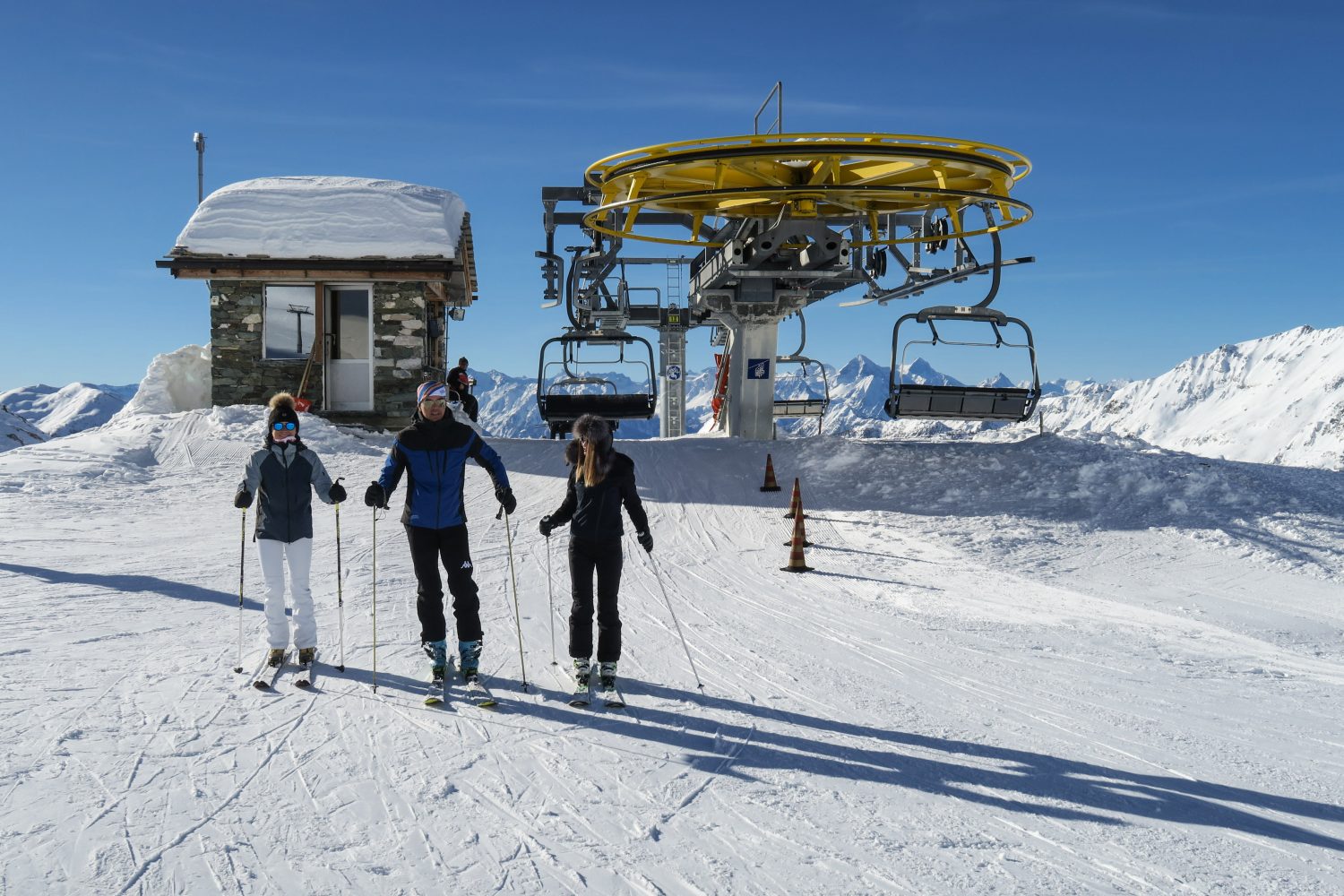 Valtourneche- Vall d'Aosta. Photo: Enrico Romanzi. A covered magic carpet or tapis roulant. Photo: Yoann Peisin. Les Deux Alpes. How would a no-deal Brexit affect the travel industry? MPI Brokers gives its interpretation of information from various sources.