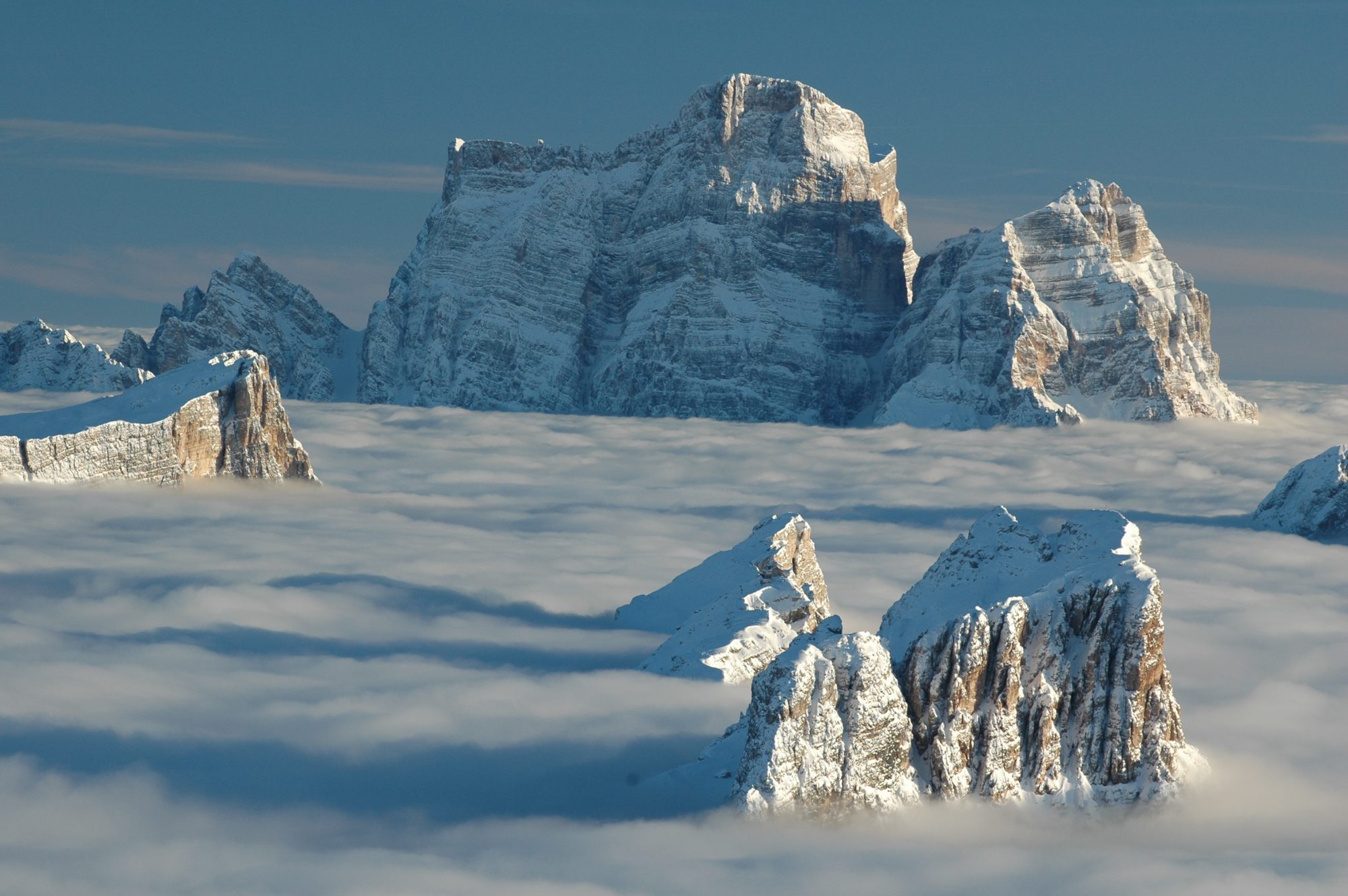 The-Ski-Guru Travel takes you to a Long Ski Safari in the Dolomites, Photo: Giuseppe Ghedina.