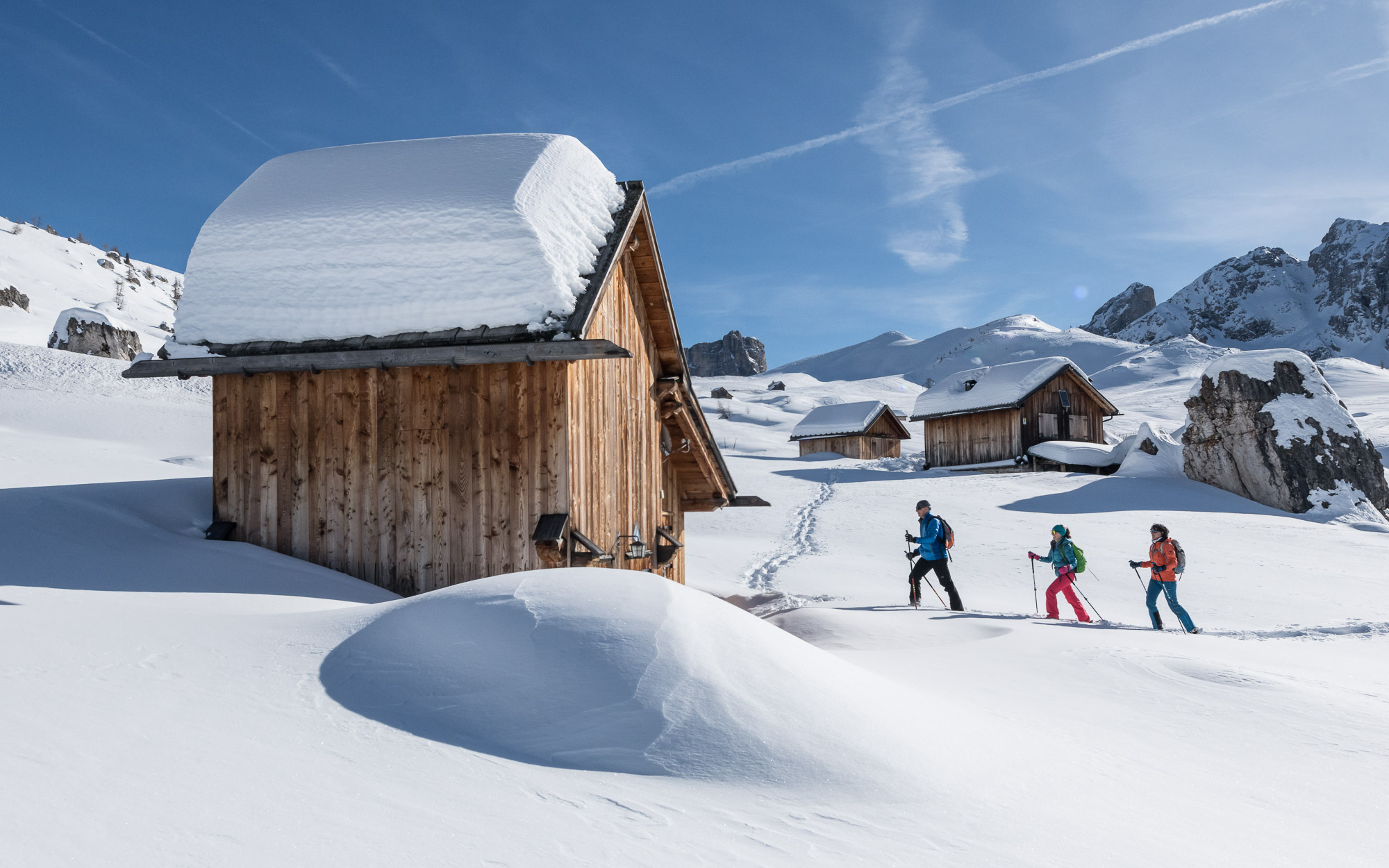 The-Ski-Guru Travel takes you to a Long Ski Safari in the Dolomites, Photo: Giuseppe Ghedina. 