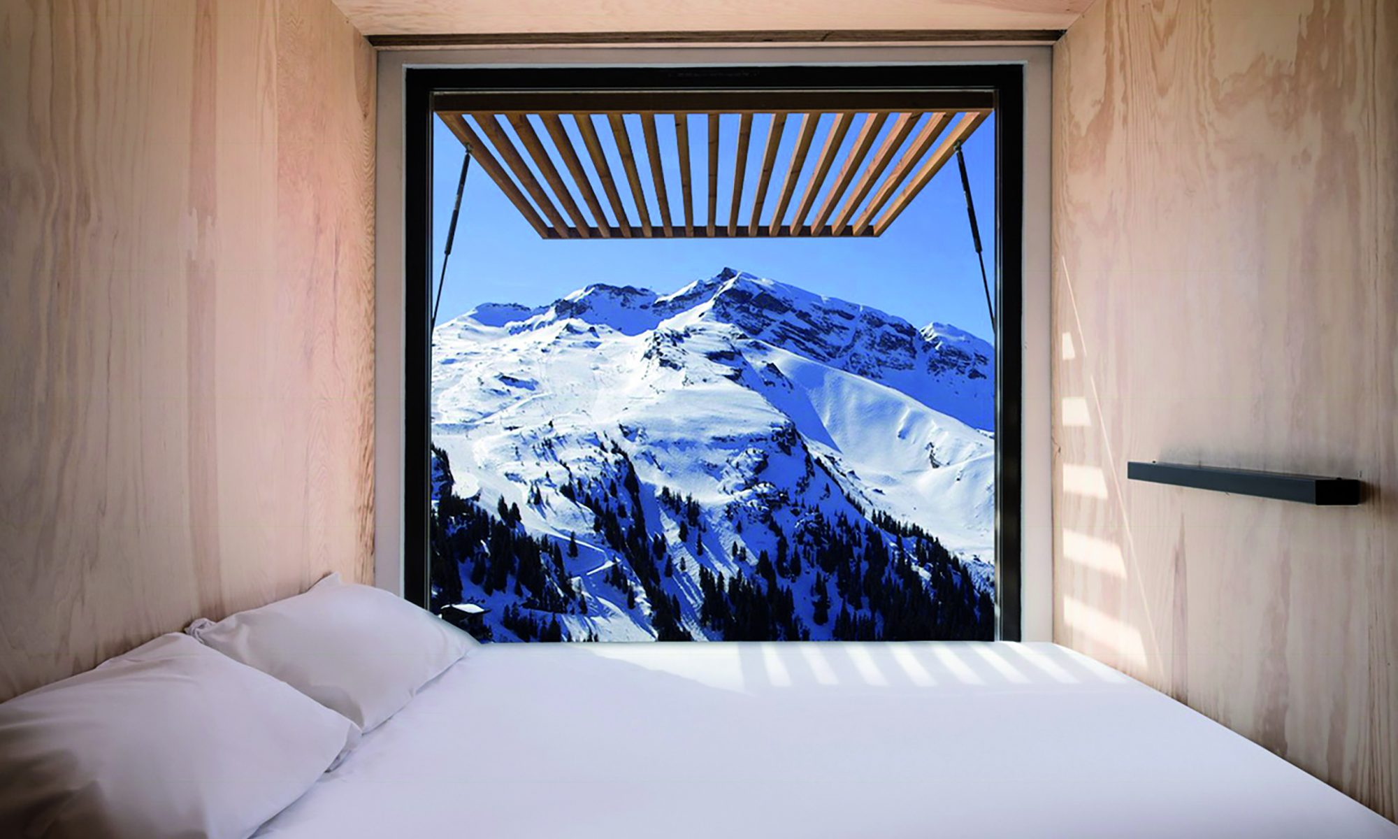 Flying Nest Montage in Avoriaz 1800. The “FLYING NEST” pop-up mobile accommodation concept is this season in Avoriaz 1800.