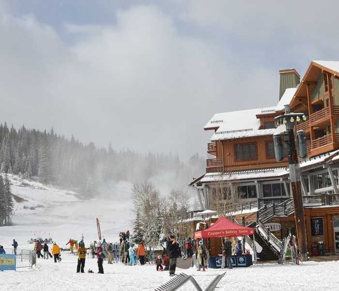 Jammu (Gulmarg) Cable Car Accident: 2 workers died and four injured.