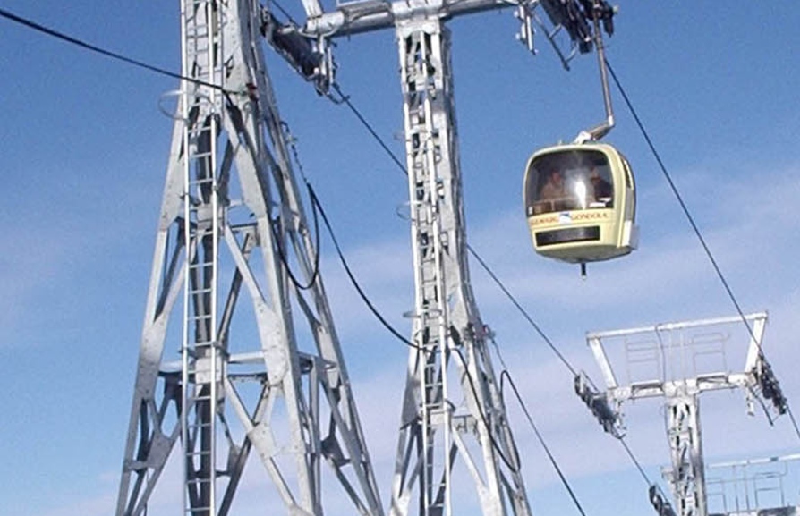 Jammu (Gulmarg) Cable Car Accident: 2 workers died and four injured.