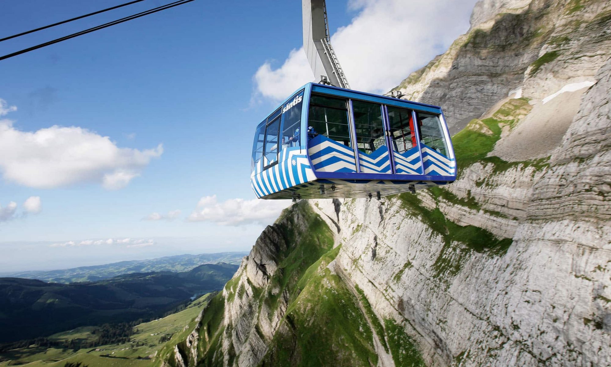 An avalanche affected the structure of the Säntis suspension railway