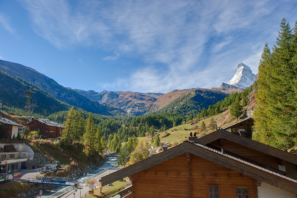 The New Address in Zermatt – Penthouse Zen, photo courtesy of Chalet Zen. View from the Penthouse Bedroom.