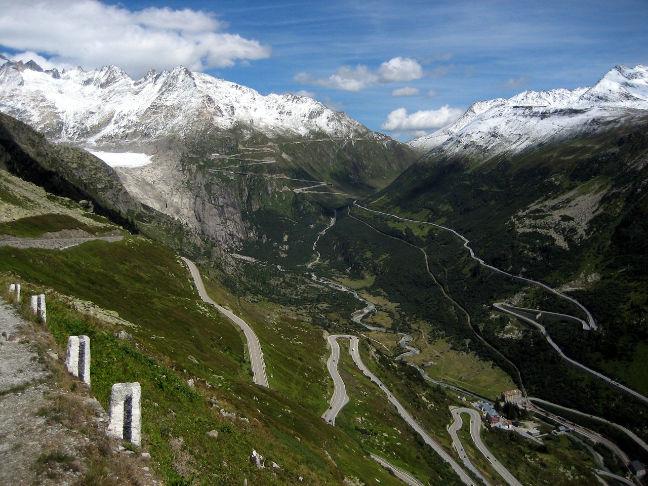 The road up the Grimsel Pass, and to the other side, the road up the Furkapass. Gletsch Valley. A drive through the Nufenenpass (Passo della Novena) and Grimsel Pass in Switzerland.