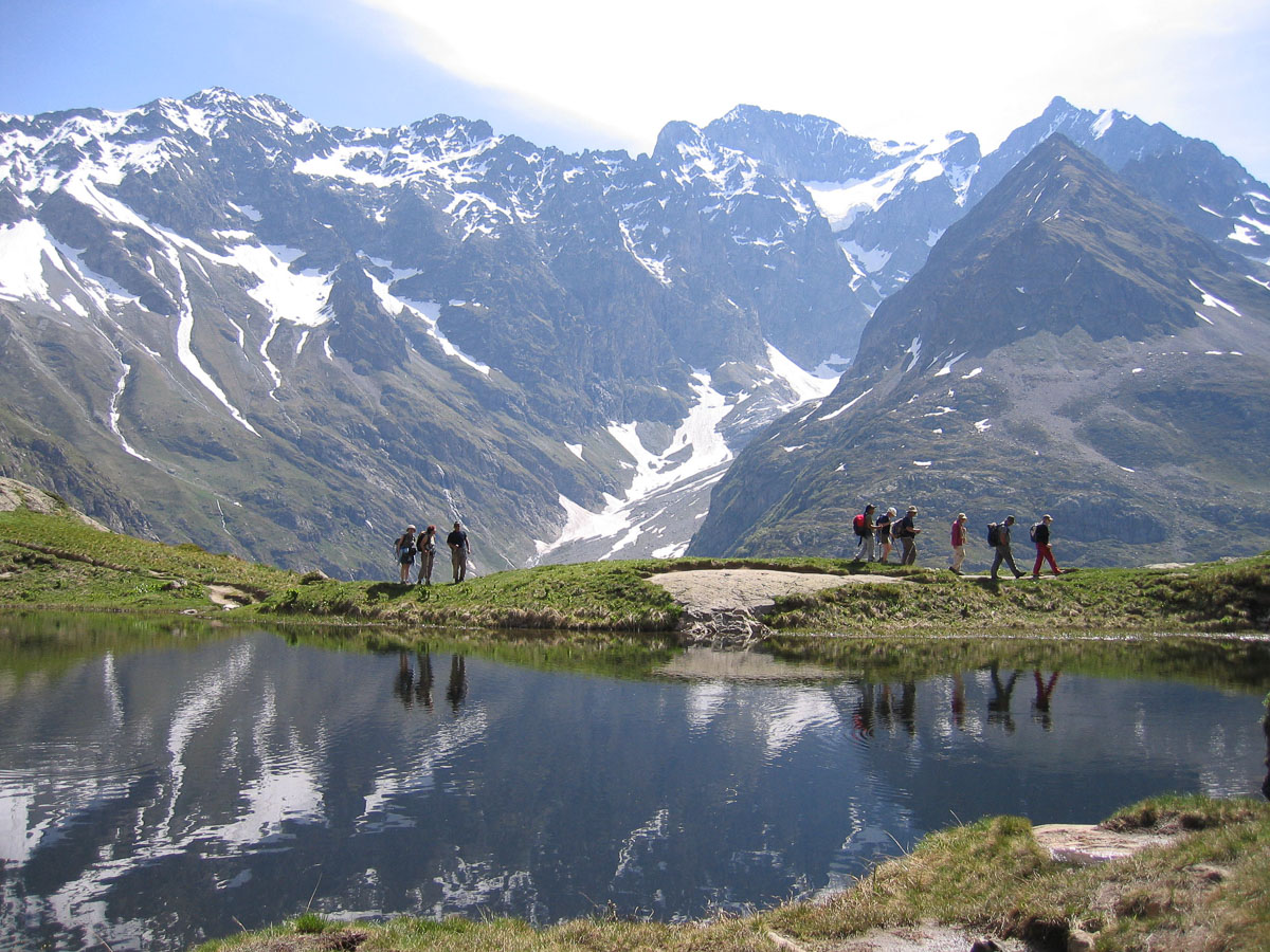 Lac du Lauzon. Walk in the Southern French Alps. Photo: Undiscovered Mountains. The Southern French Alps are the Best Part of the French Alps for Summer Activities.