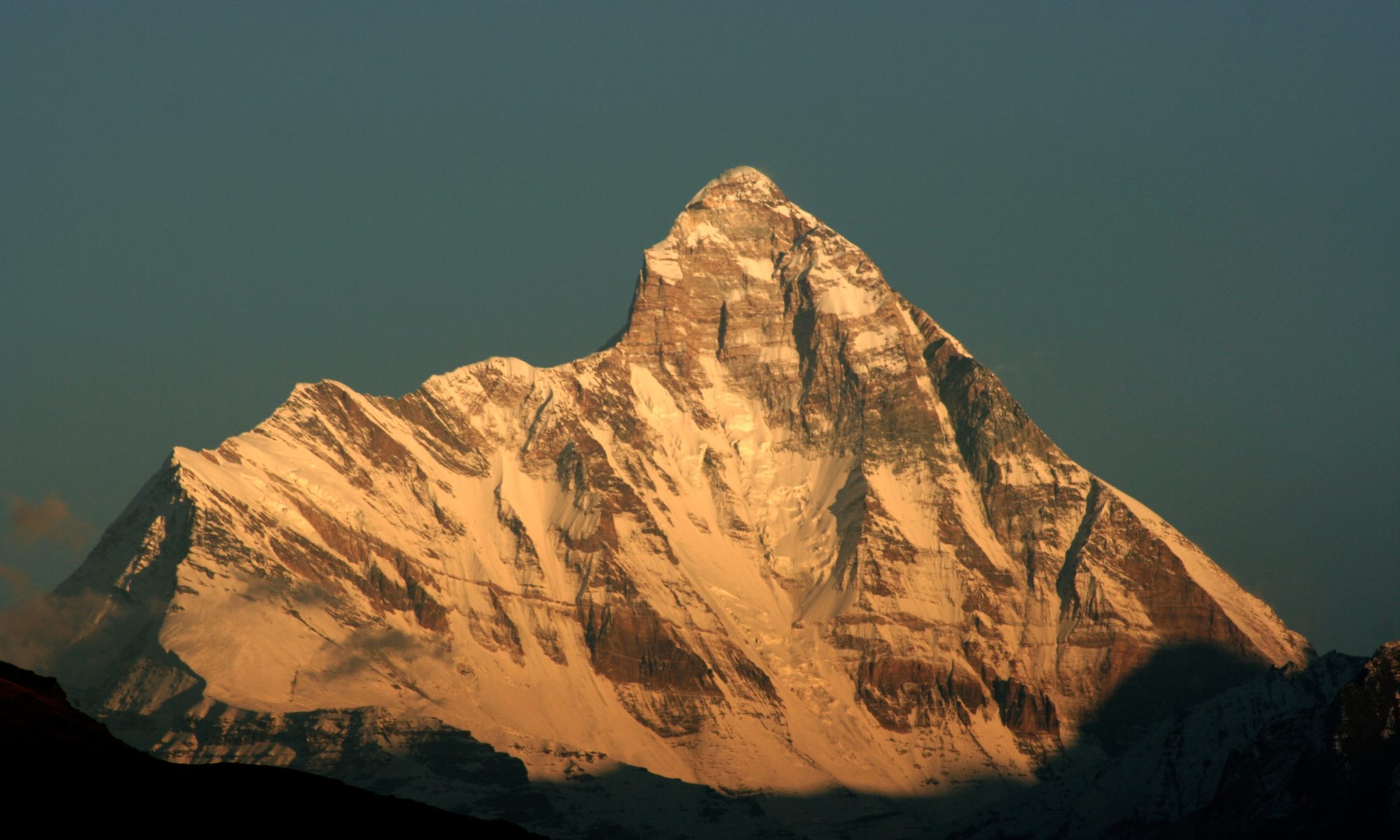 India - Nanda Devi. Search efforts continue for 8 climbers missing in the Indian Himalayas, but hopes are fading after possible avalanche.