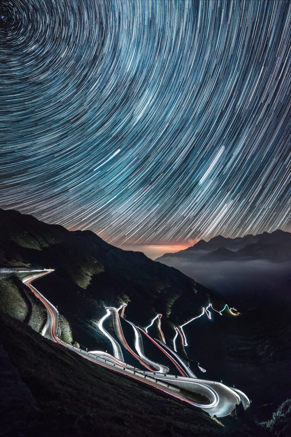 Timelapse on Passo dello Stelvio. Photo: Samuele Errico Piccarini- Unsplash. OPENING THE STELVIO GLACIER. Passo dello Stelvio