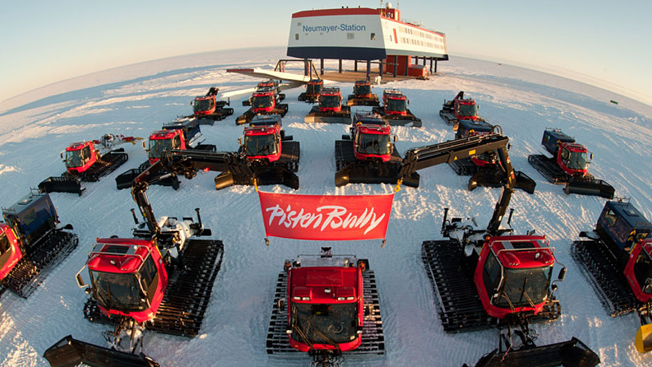 Pistenbully 300 for extreme weather in the Antarctic. Photo: PistenBully 50 Years of PistenBully.