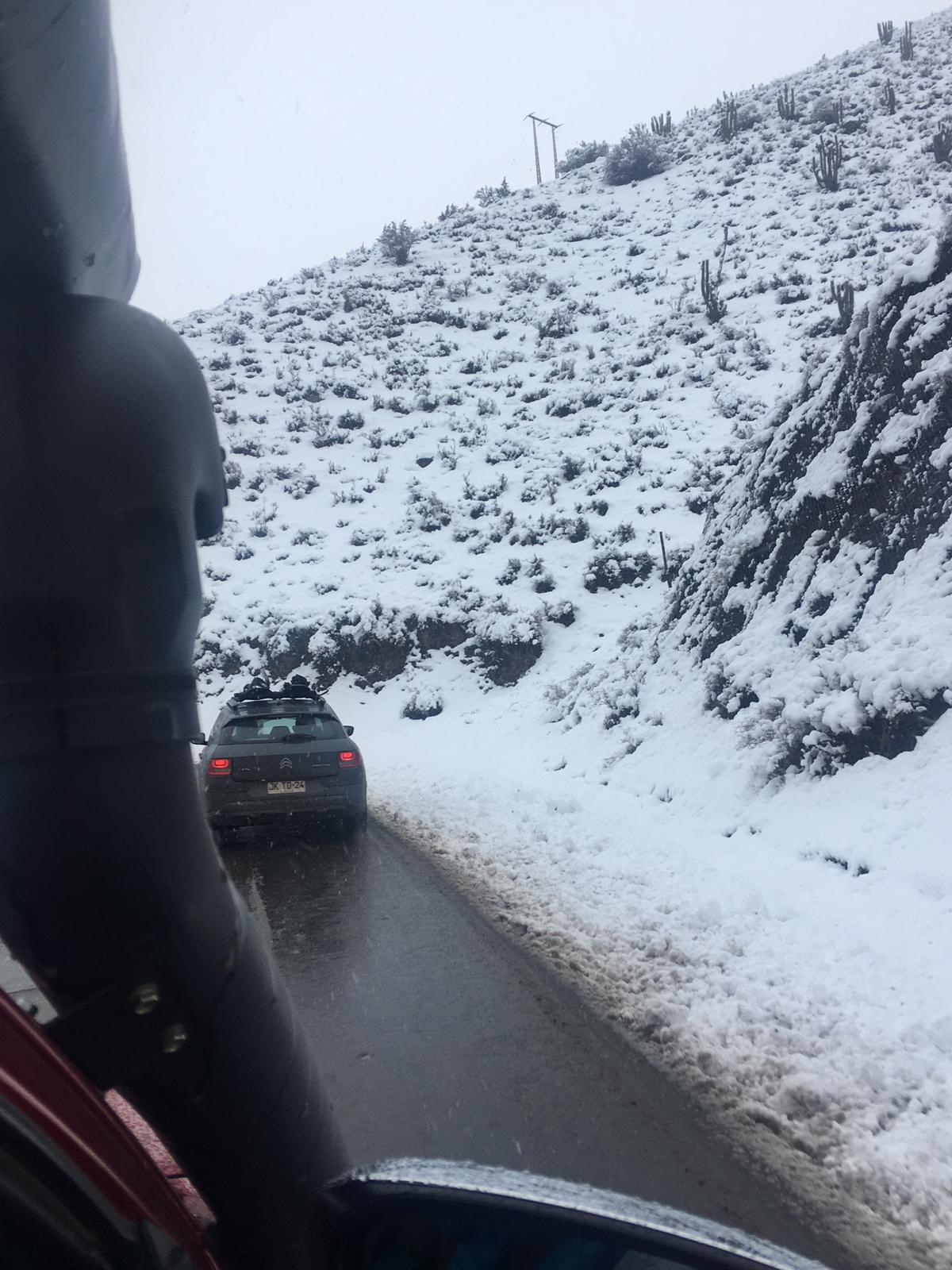 Snow on the way to Valle Nevado. Photo: Chino Martinez. A Day Trip to Valle Nevado from Santiago City.