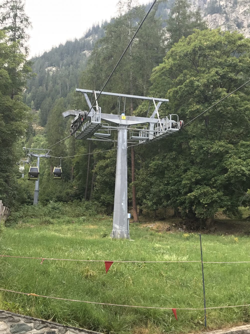 We will have to wait another day to take up the gondola. Photo: The-Ski-Guru- Dolonne gondola. Our summer in the mountains – one week in Courmayeur.