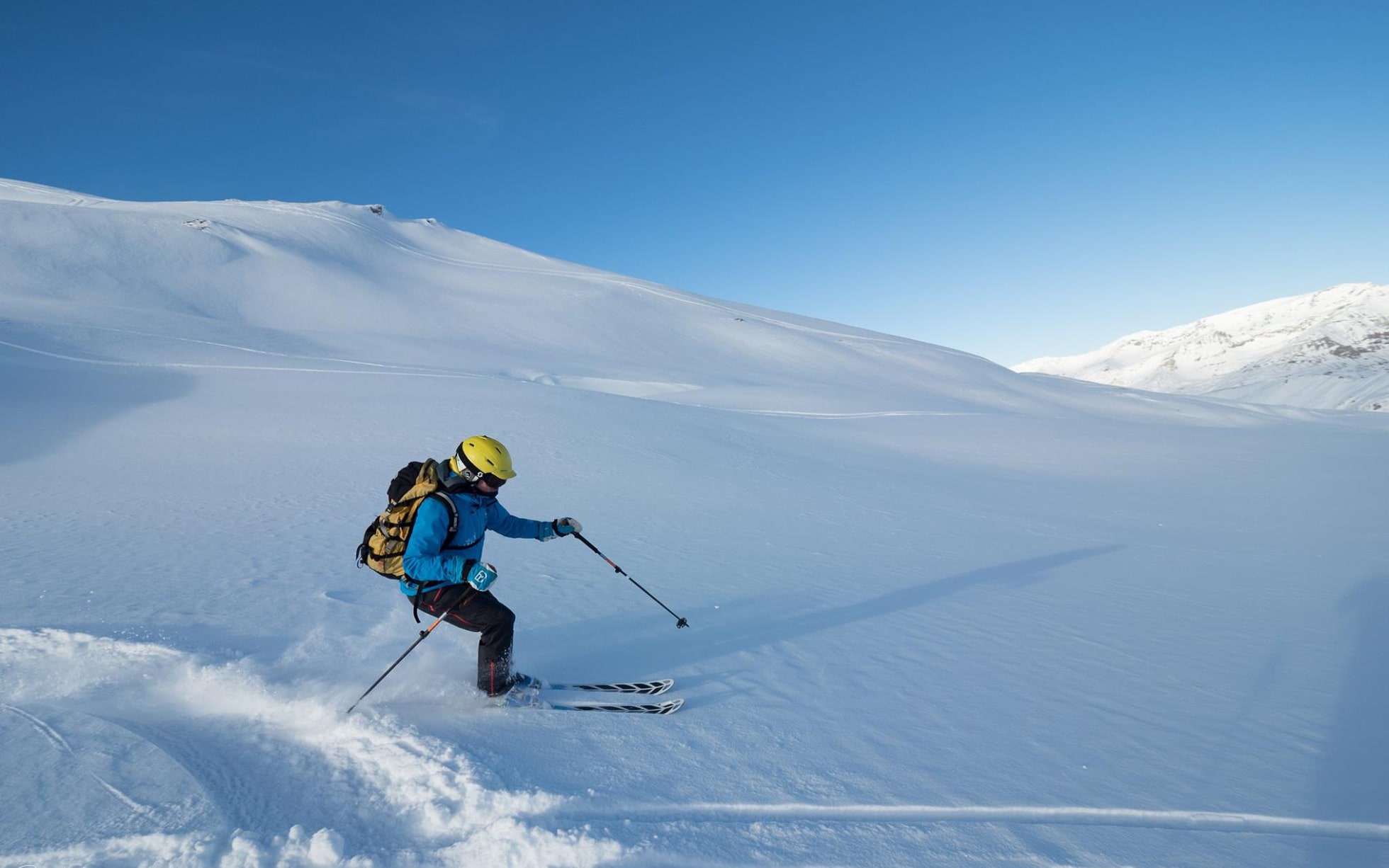 Take part in the Ski Club of Great Britain survey for the chance to WIN a week-long SkiStar holiday for 4 worth £3,000, a pair of SALOMON QST 92 skis, a SALOMON PULSE snowboard or a SALOMON QST MIPS helmet!