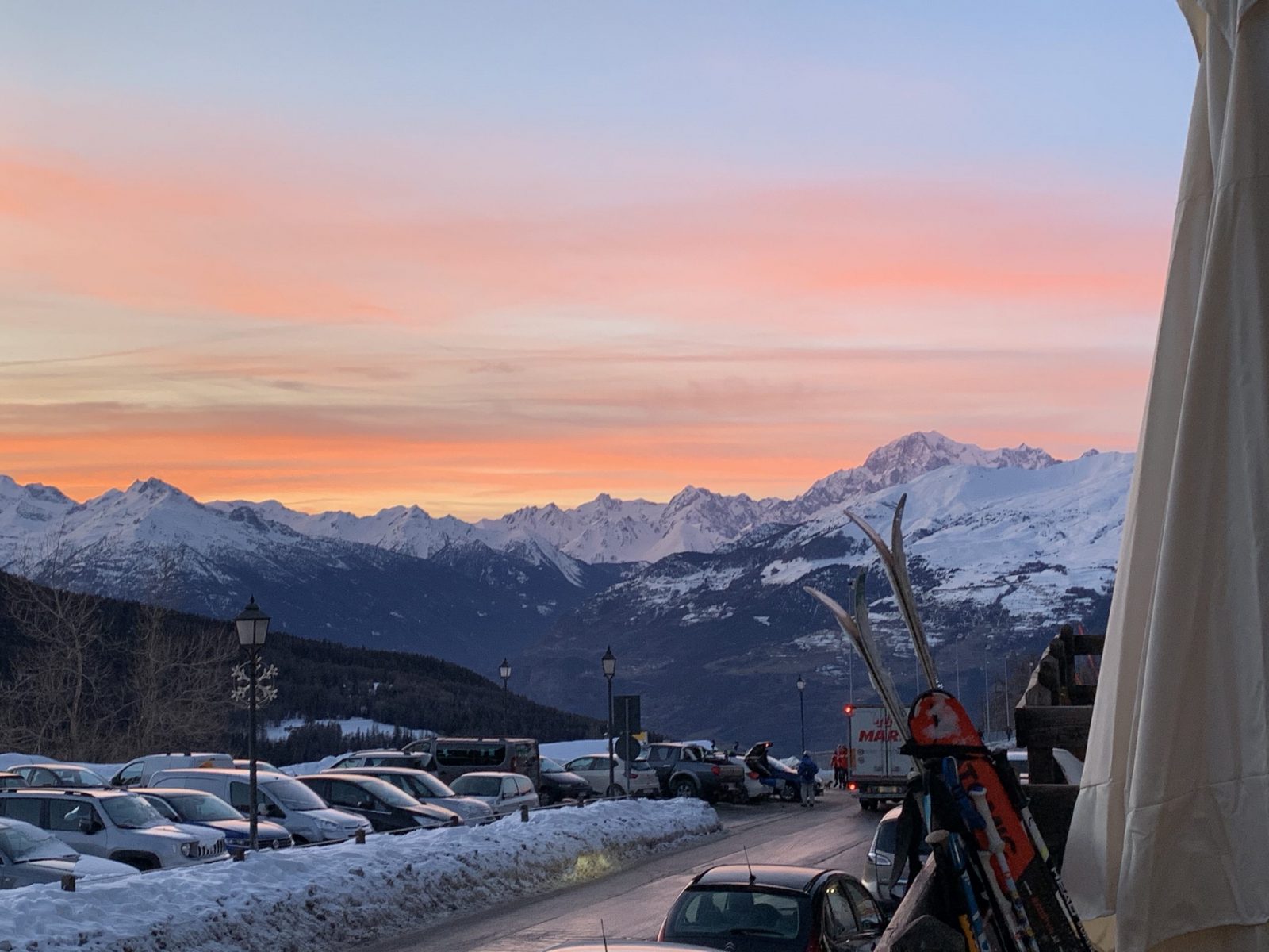 No filter. From Pila. Our Christmas holidays in the mountains with the kids and our dog! Courmayeur, Aosta.