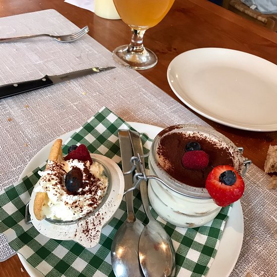 Lovely desserts at Capitan Des Alpes. A Foodie Guide to on-Mountain Dining in Courmayeur.