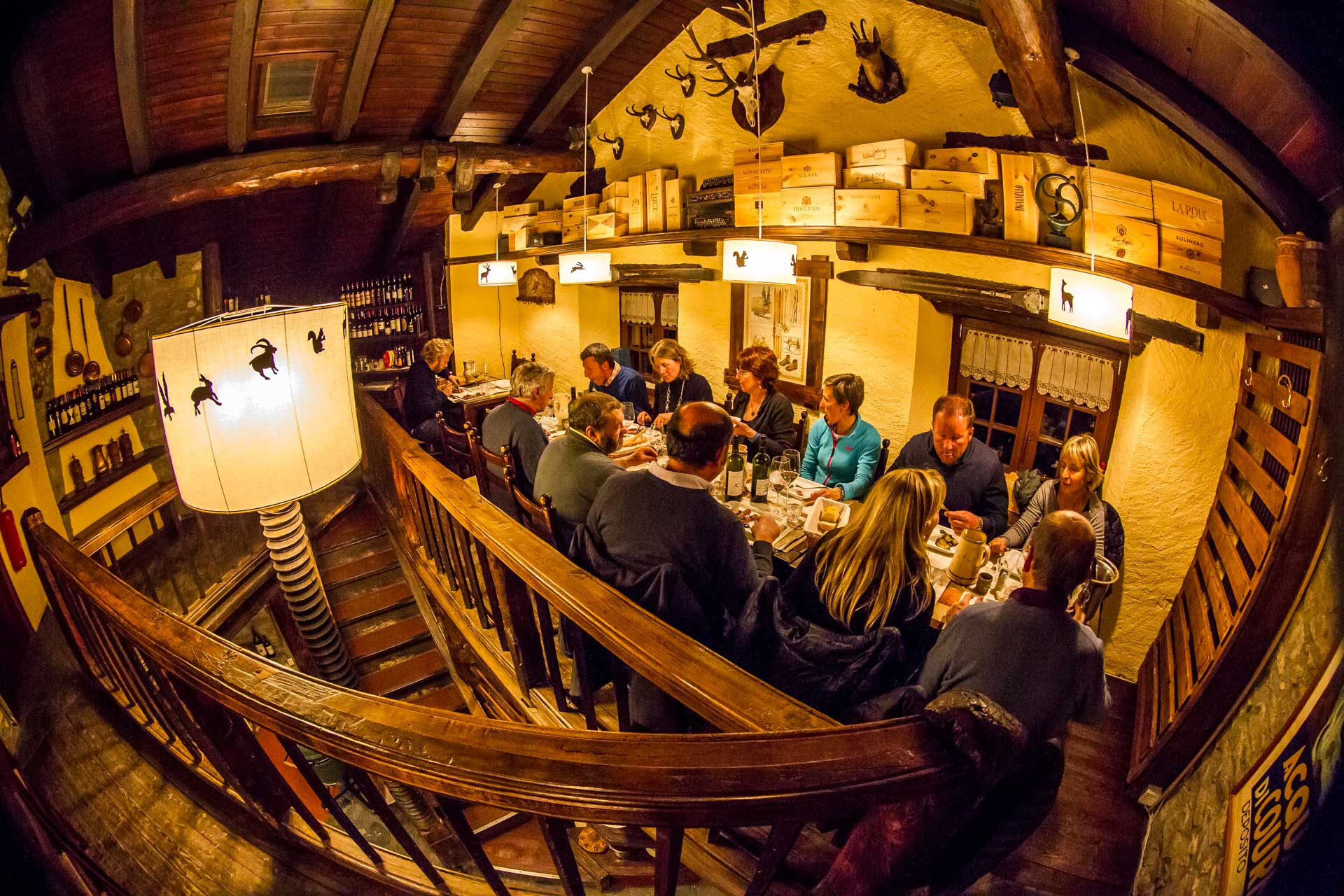 Christiana bar ristorante. A Foodie Guide to on-Mountain Dining in Courmayeur.