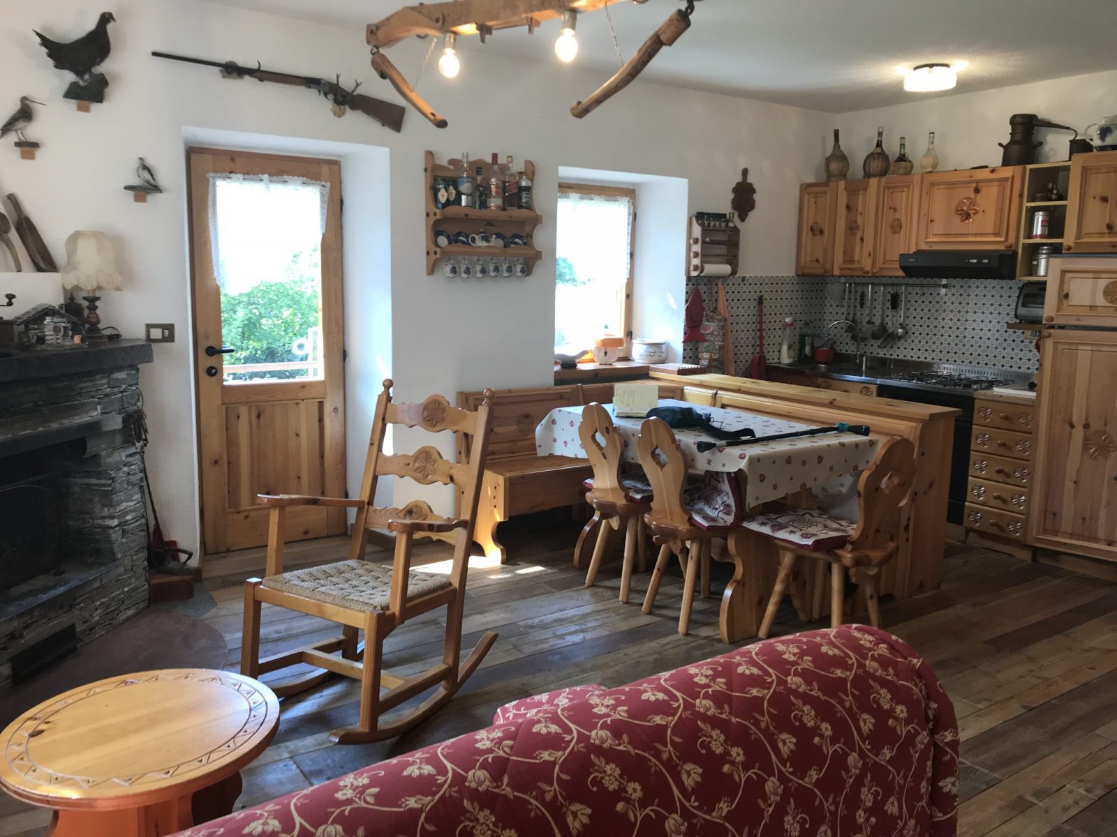 The living-diner of the house of Chabodey. My experience of buying a home in the Italian Alps.