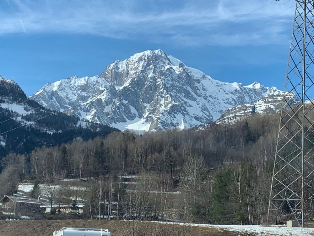 Monte Bianco, we made it to the Italian side. Our half term ski-safari holiday based in the Valdigne of Aosta Valley- Courmayeur, Pila and La Thuile.