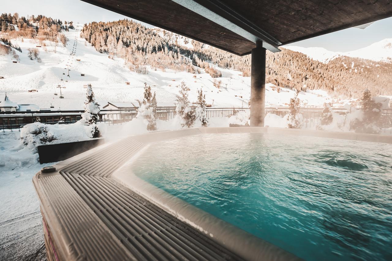 Anthony's Life & Style Hotel in St Anton. The 2020 International Report on Mountain & Snow Tourism has just been published.