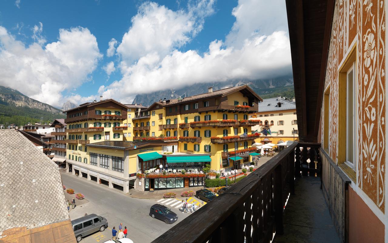Exterior of the Hotel de la Posta. Book your room at the Hotel de la Posta here. Cortina, an example of resilience in the tourism sector.