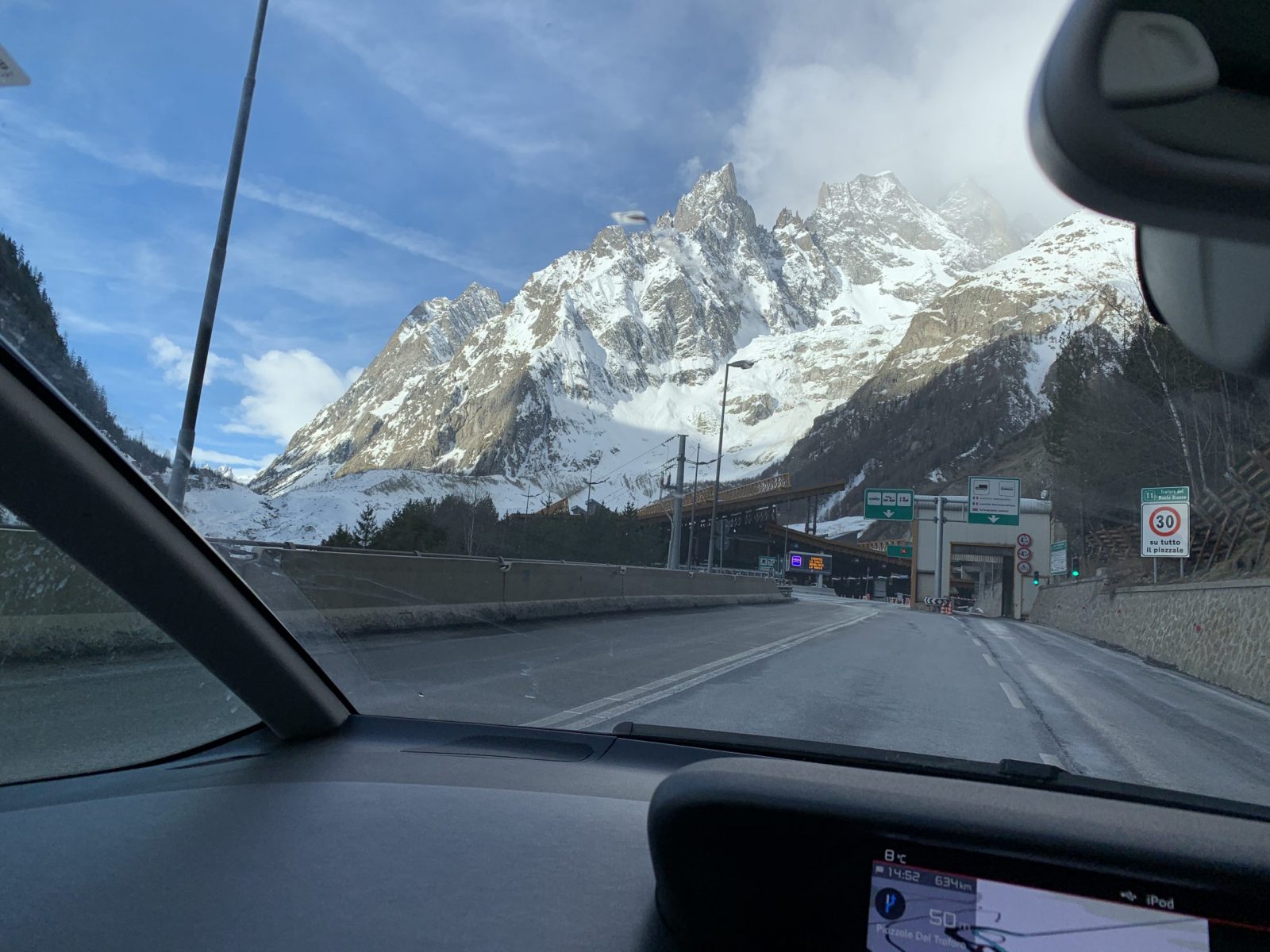 Goodbye Italy! At the Trafforo de Monte Bianco. Our half term ski-safari holiday based in the Valdigne of Aosta Valley- Courmayeur, Pila and La Thuile.