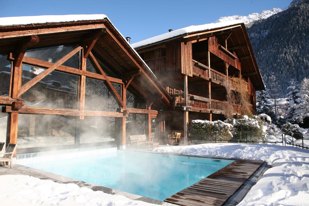 The exterior and pool of the Hameau Albert 1er. Must-Read Guide to Chamonix.