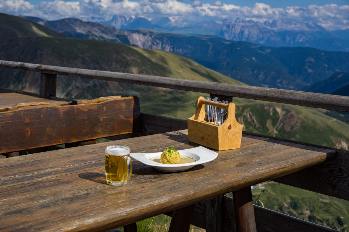 A table at the Rifugio Kuhleiten. A Must-Read Guide to Summer in South Tyrol.
