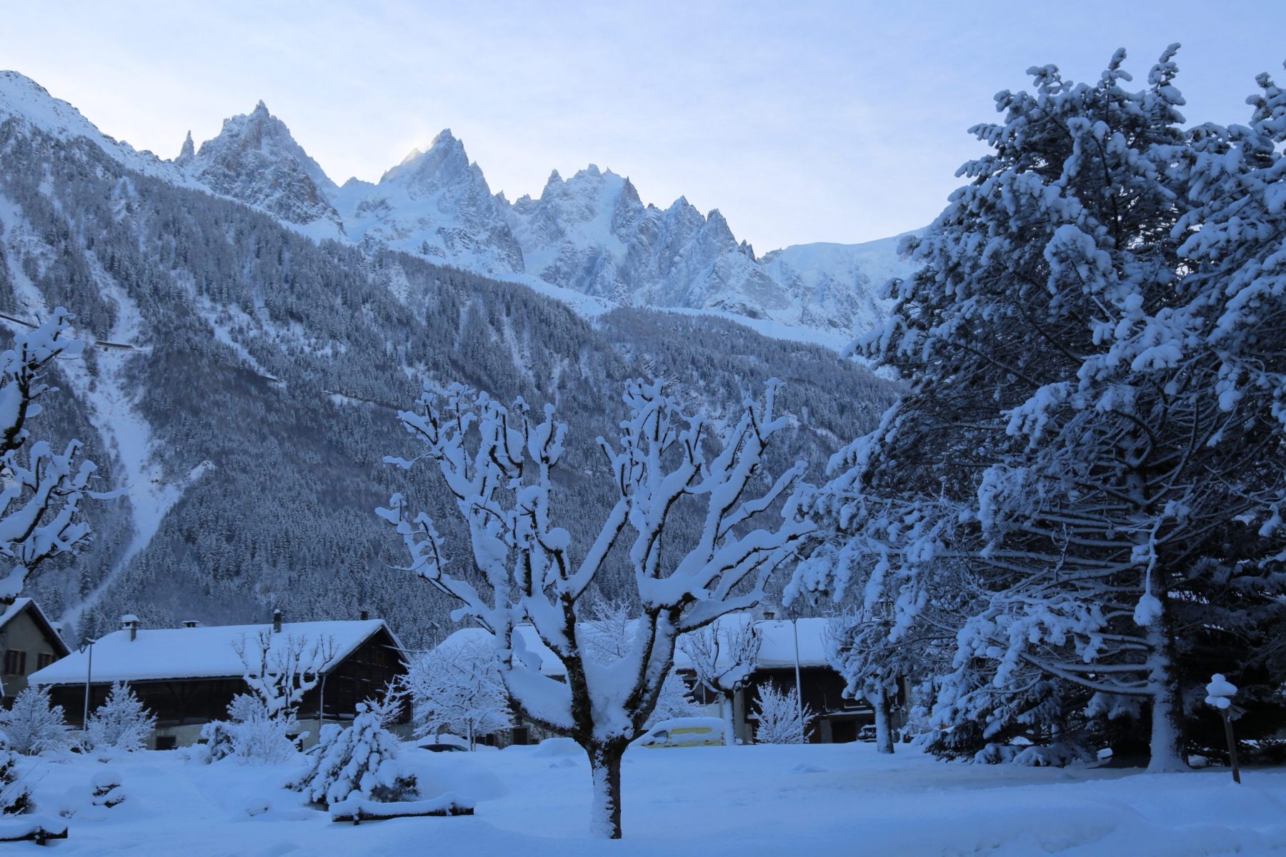 Les Praz de Chamonix in winter. Photo: Celia Margerard. OT Vallée de Chamonix. Must-Read Guide to Chamonix. 