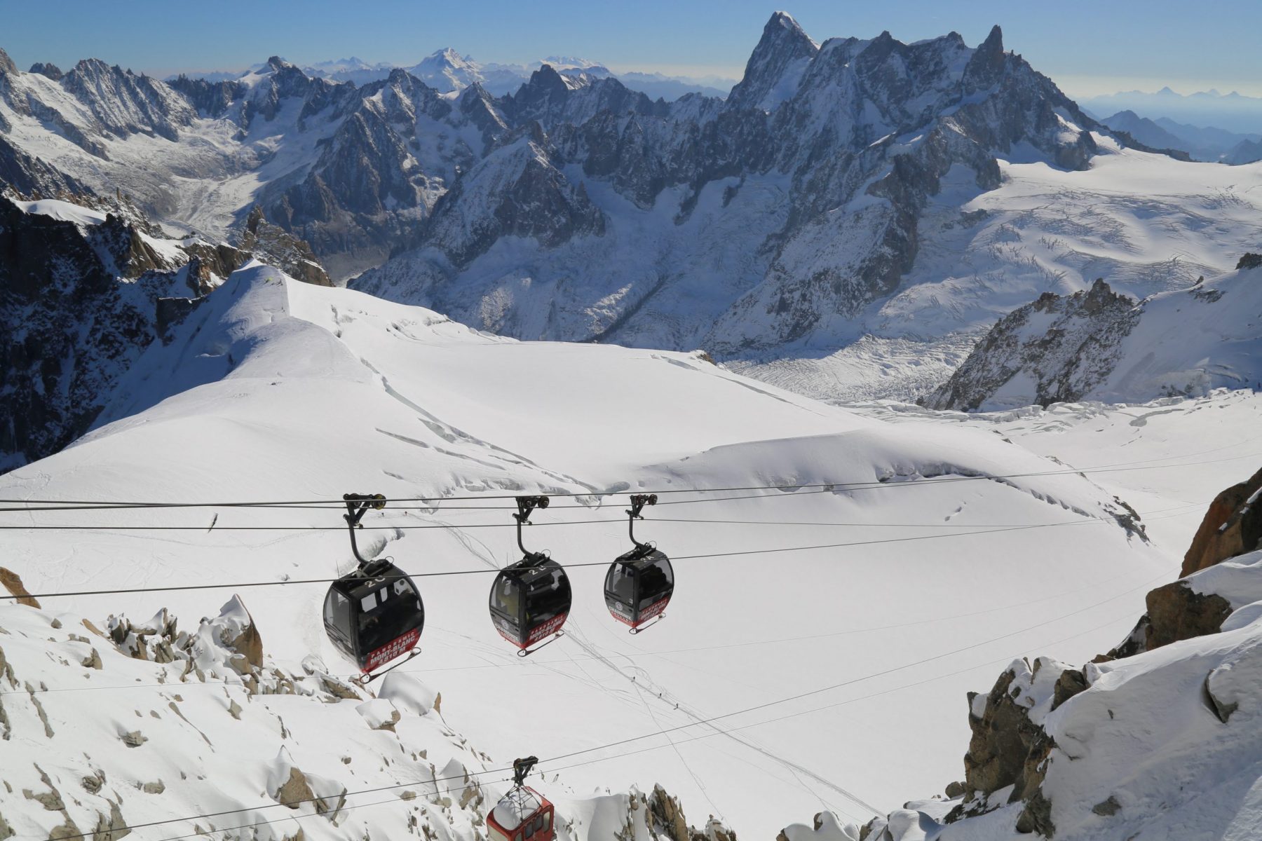 Telecabine Panoramic Mont Blanc. This cablecar connects Aiguille du Midi with Punta Helbronner in Italy. Photo: Salome Abrial. TO Chamonix. Must-Read Guide to Chamonix.