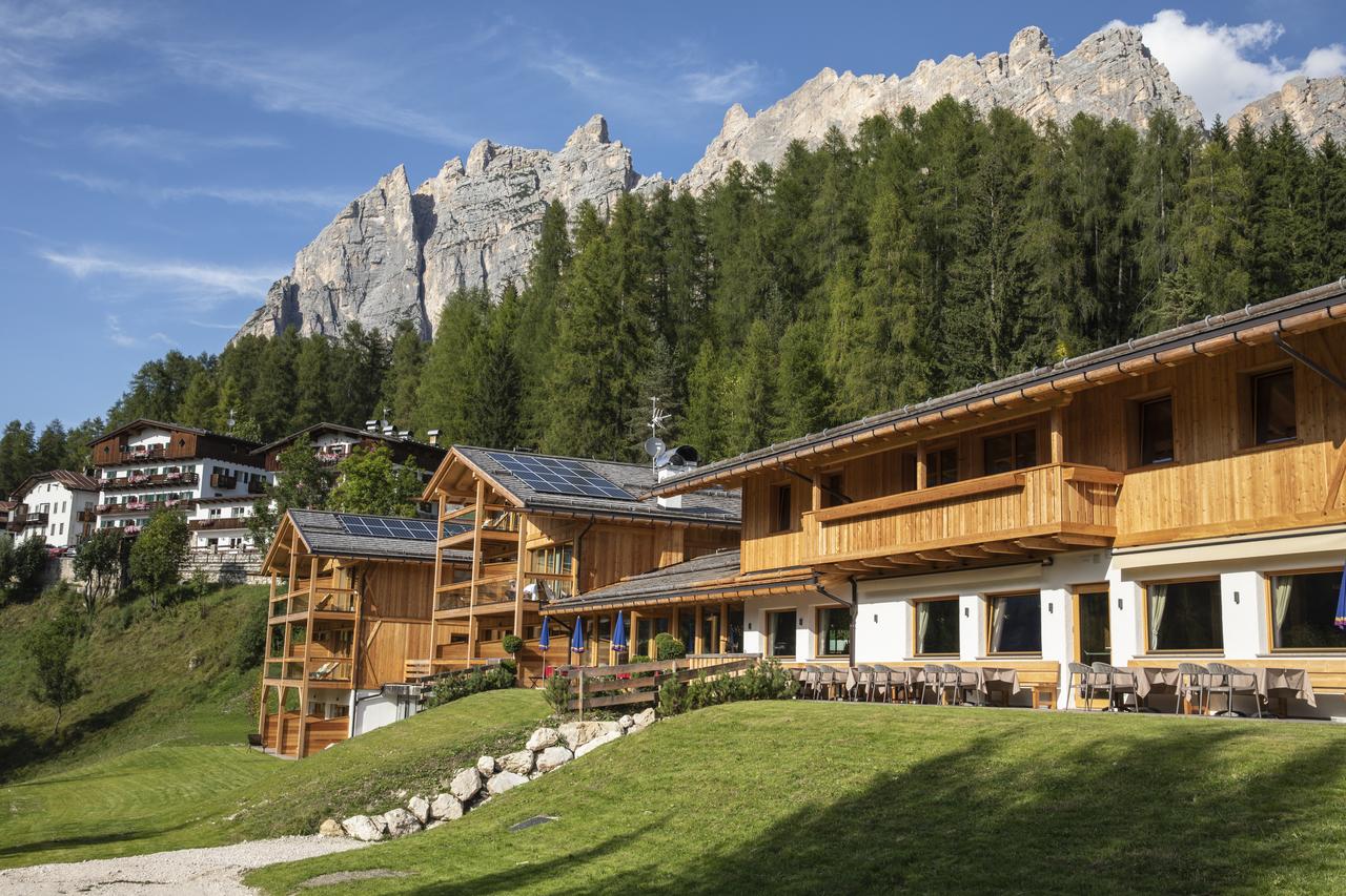 Exterior of Dolomiti Lodge Alverà. Book your stay at the Dolomiti Lodge Alverà here. Cortina d’Ampezzo is ready for a new summer season.