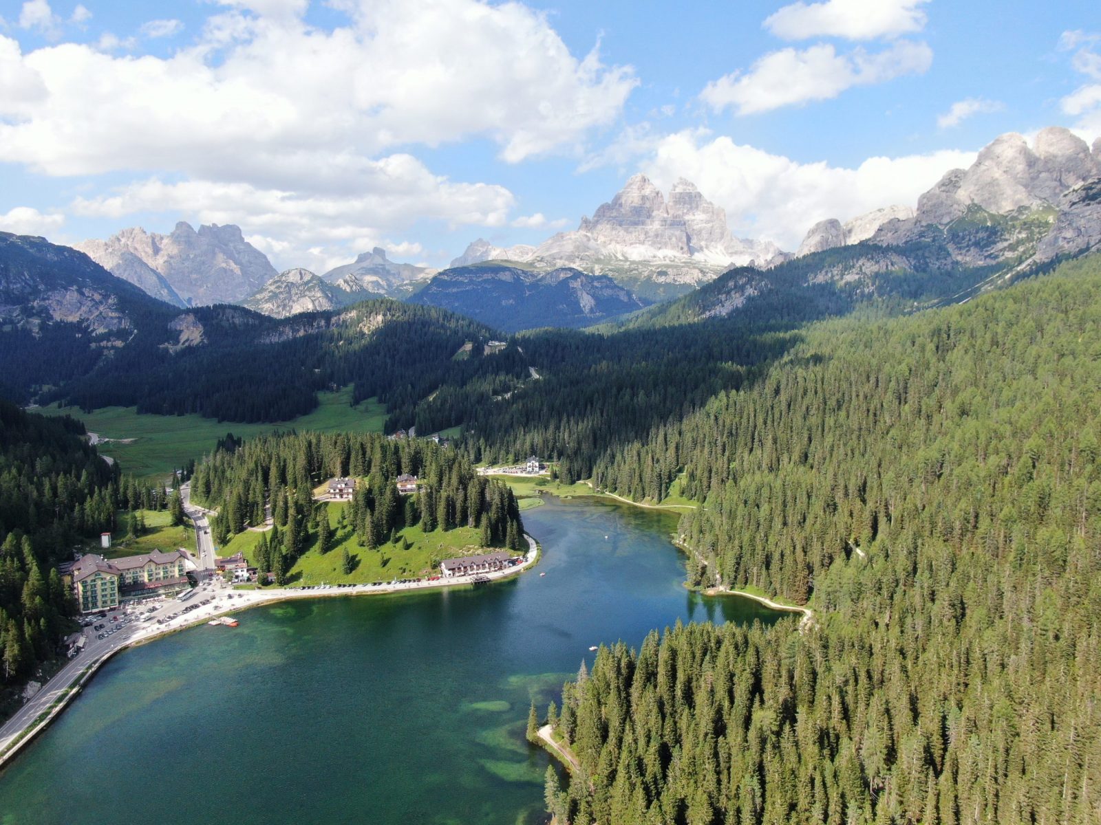 Lago Misurina. Credits: Pietro Albarelli. Cortina Dolomiti Ultra Trekking.