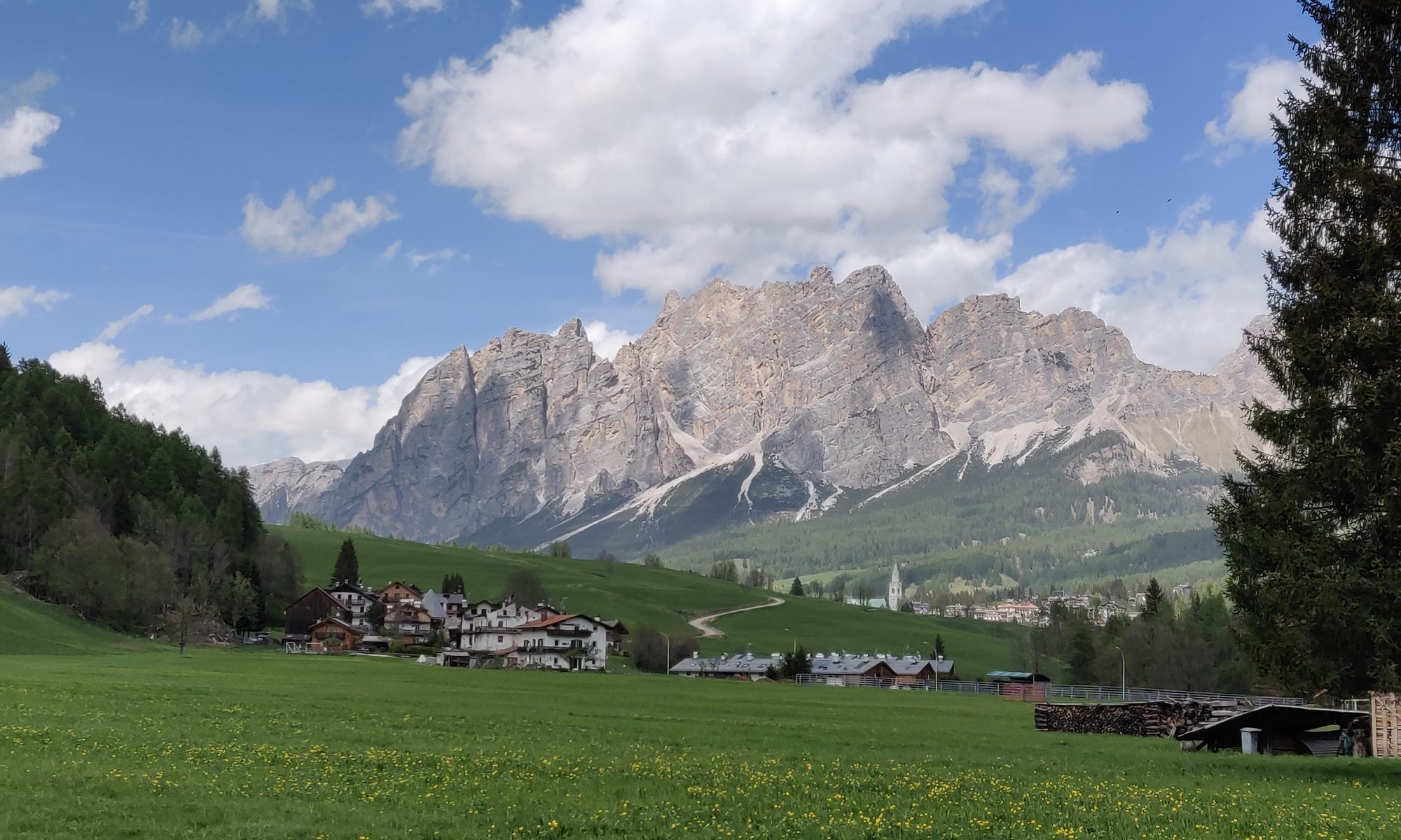 Passeggiata ex- convento. Credits Cortina Marketing. Cortina Dolomiti Ultra Trekking.